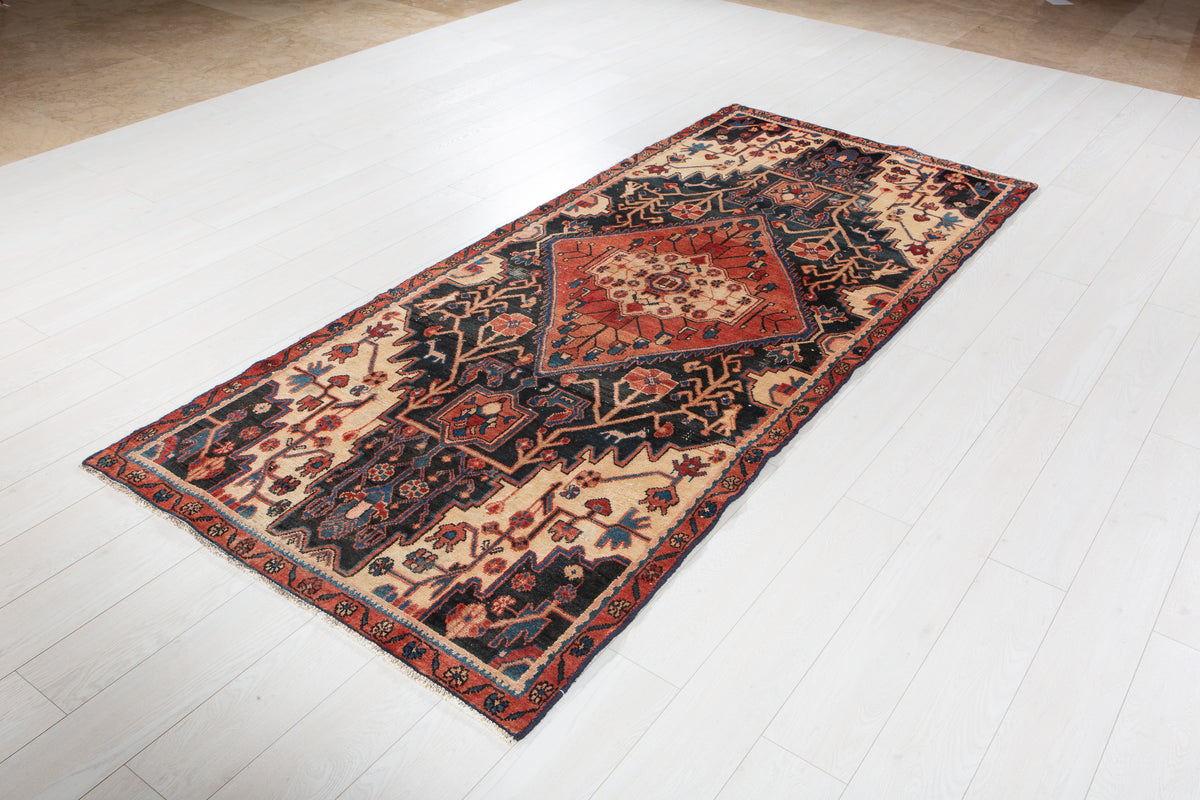 Antique Navy Blue Geometric Runner Rug – 8' 7" x 3' 8" (262 x 111 cm)