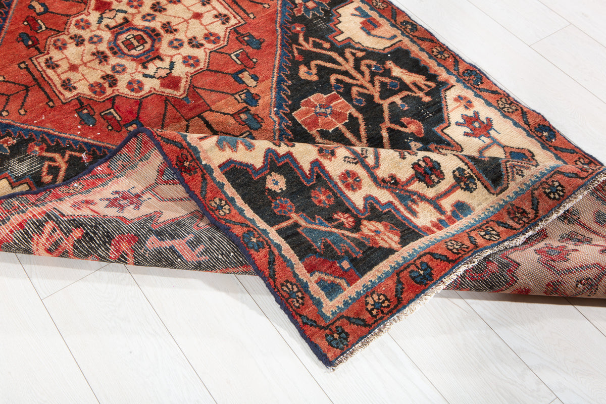 Antique Navy Blue Geometric Runner Rug – 8' 7" x 3' 8" (262 x 111 cm)