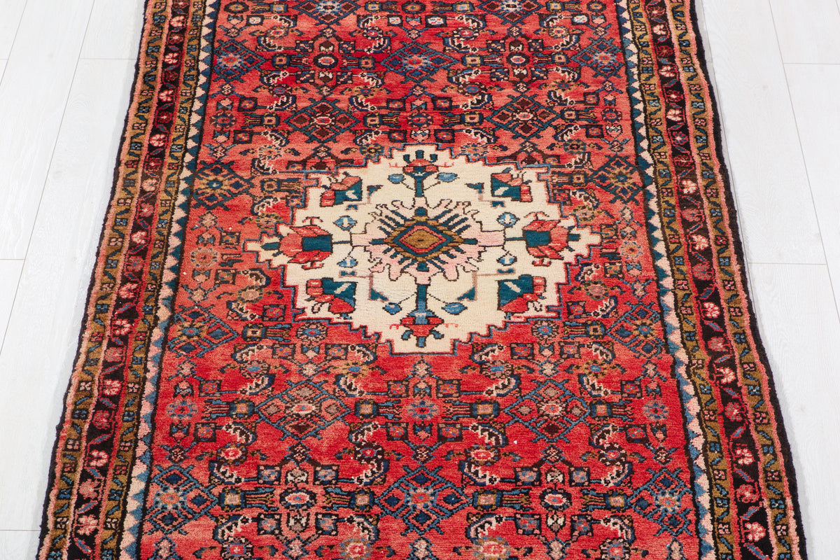 Vintage Red Geometric Area Rug – 10' 6" x 3' 10" (319 x 118 cm)