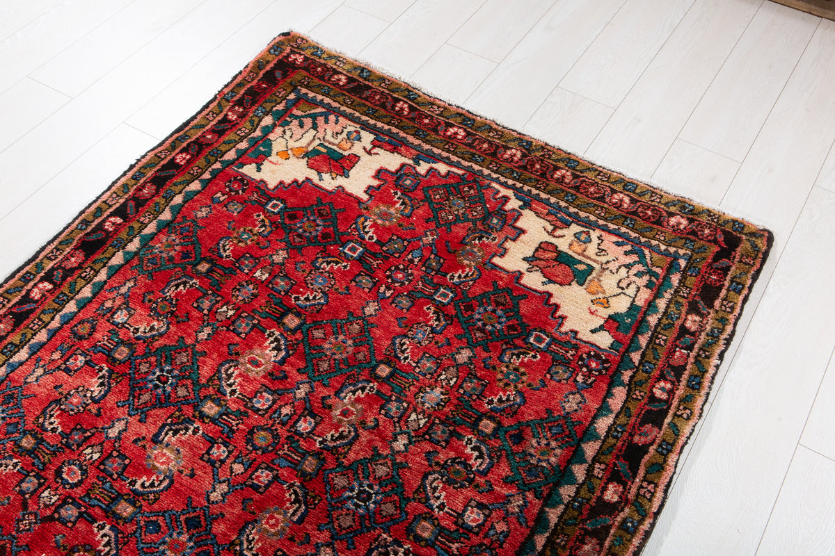 Vintage Red Geometric Area Rug – 10' 6" x 3' 10" (319 x 118 cm)
