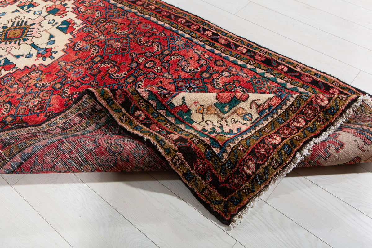 Vintage Red Geometric Area Rug – 10' 6" x 3' 10" (319 x 118 cm)