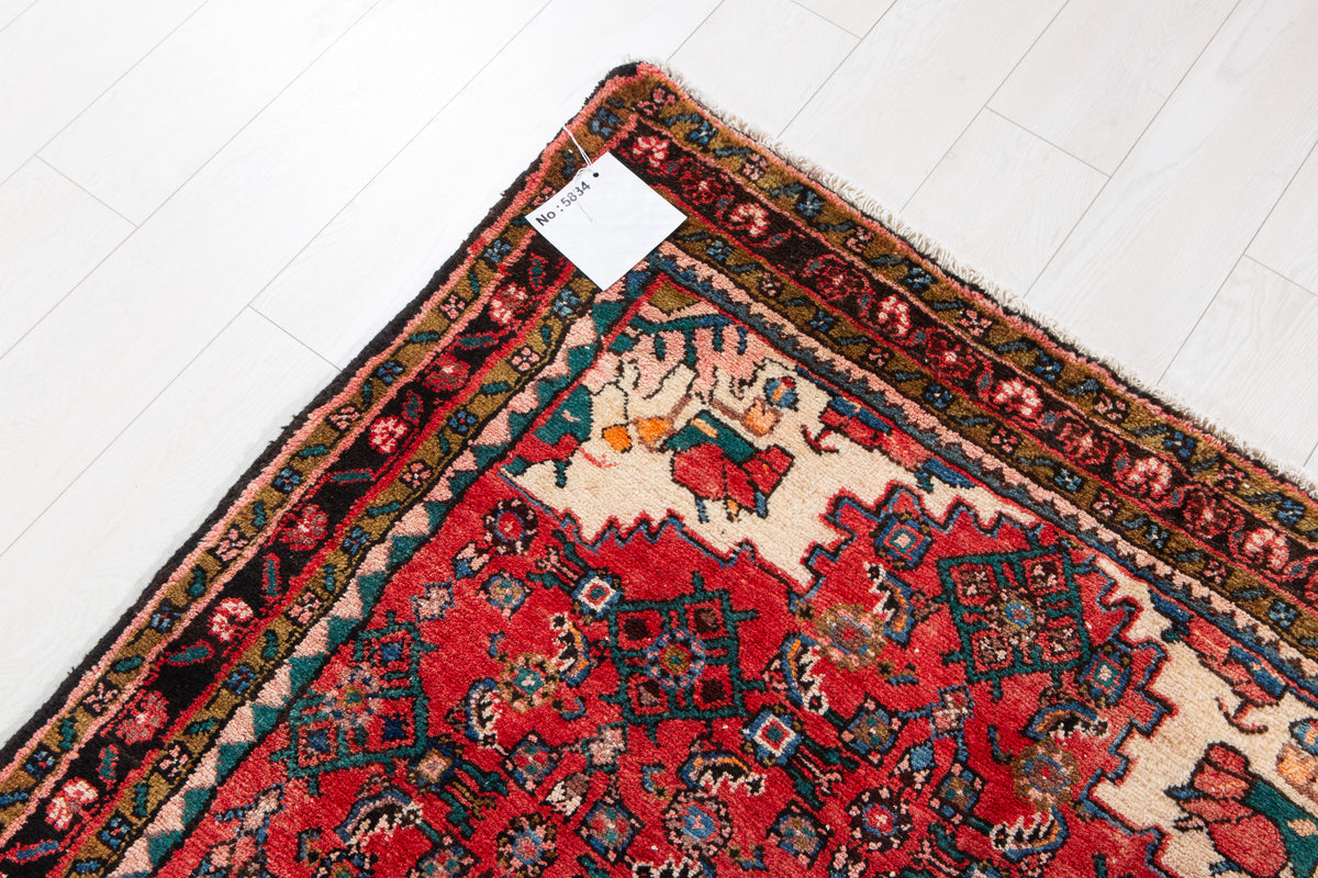 Vintage Red Geometric Area Rug – 10' 6" x 3' 10" (319 x 118 cm)