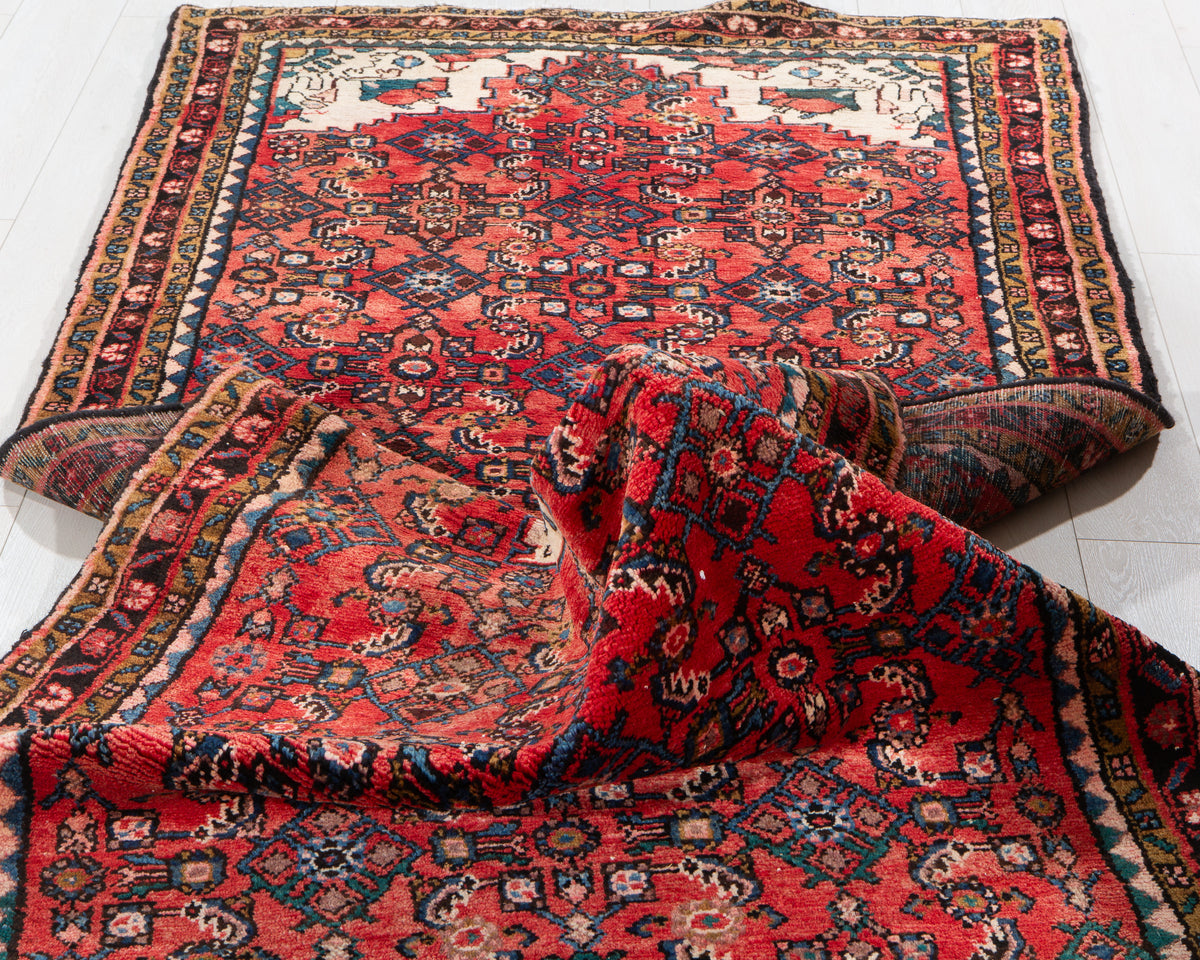 Vintage Red Geometric Area Rug – 10' 6" x 3' 10" (319 x 118 cm)