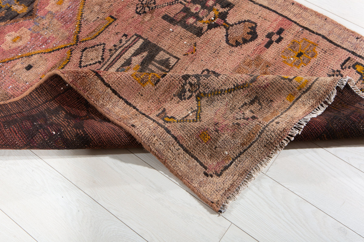 Collectible Antique Faded Peach Geometric Runner Rug – 8' 0" x 3' 4" (245 x 101 cm)