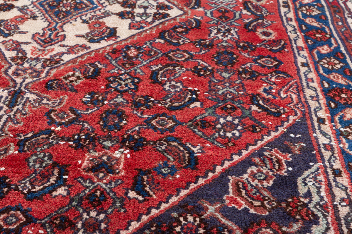 Vintage Red Geometric Rug – 9' 11" x 6' 10" (303 x 208 cm)