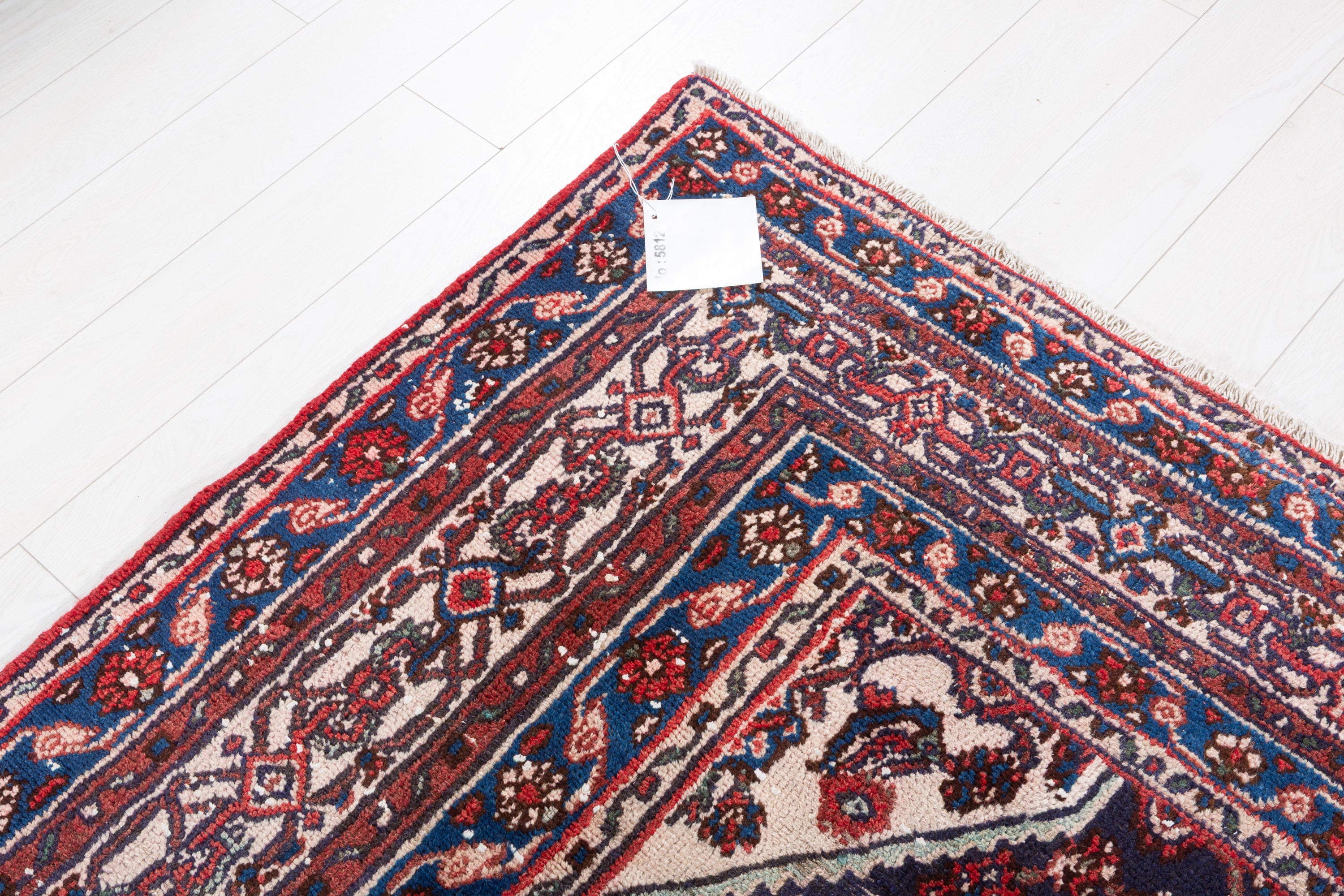 Vintage Red Geometric Rug – 9' 11" x 6' 10" (303 x 208 cm)
