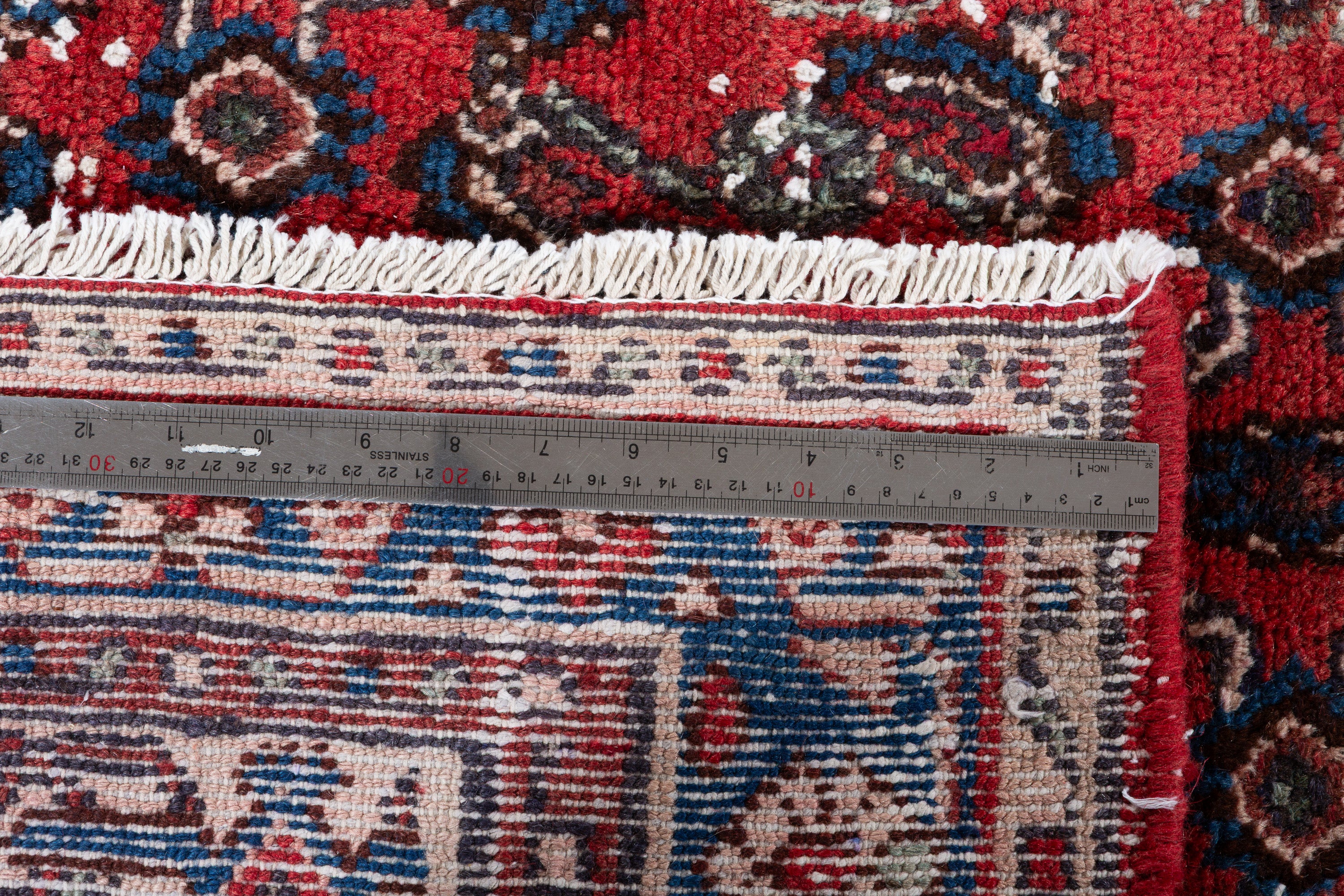 Vintage Red Geometric Rug – 9' 11" x 6' 10" (303 x 208 cm)