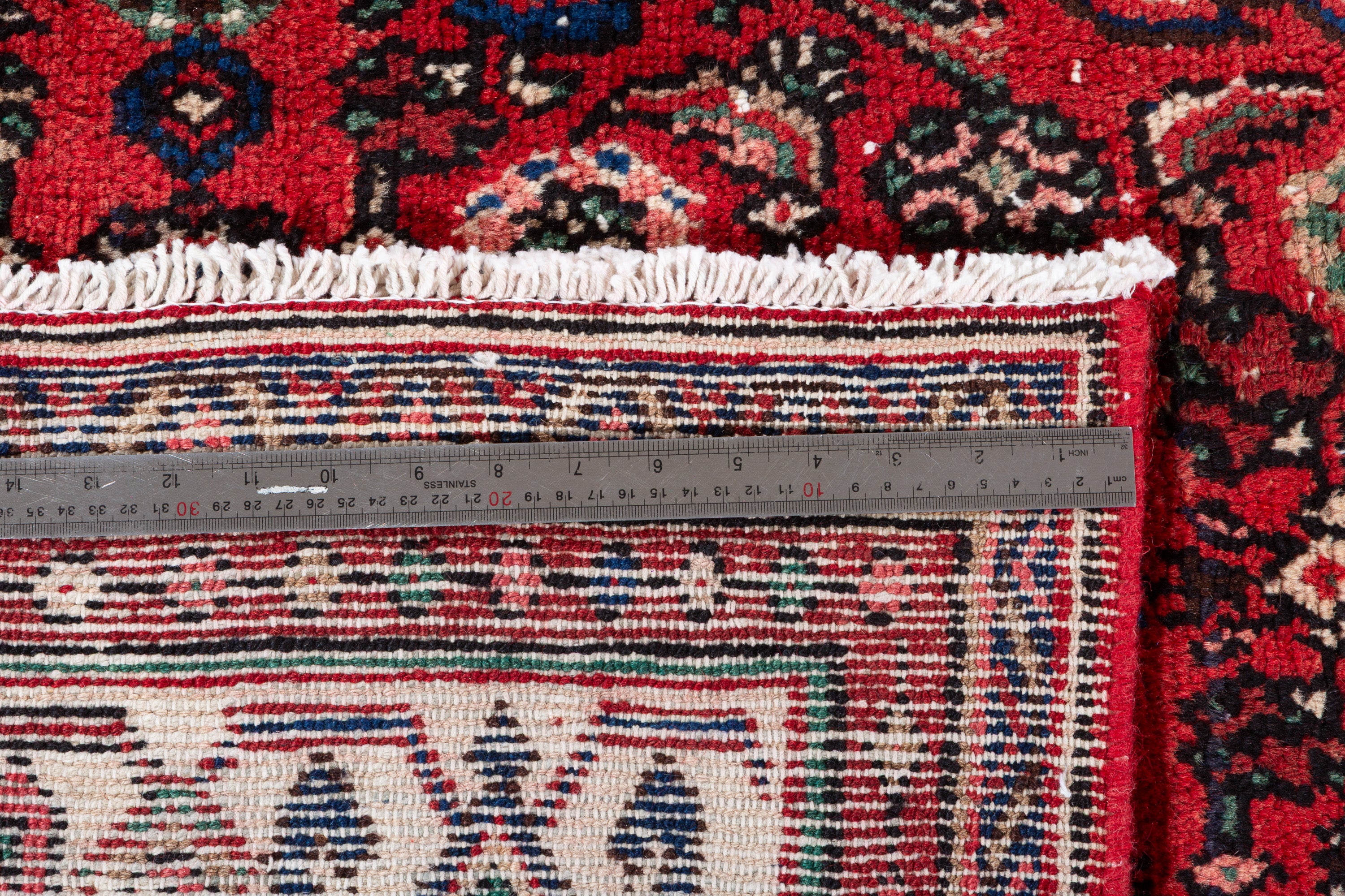 Vintage Red Geometric Rug – 10' 2" x 6' 10" (309 x 208 cm)