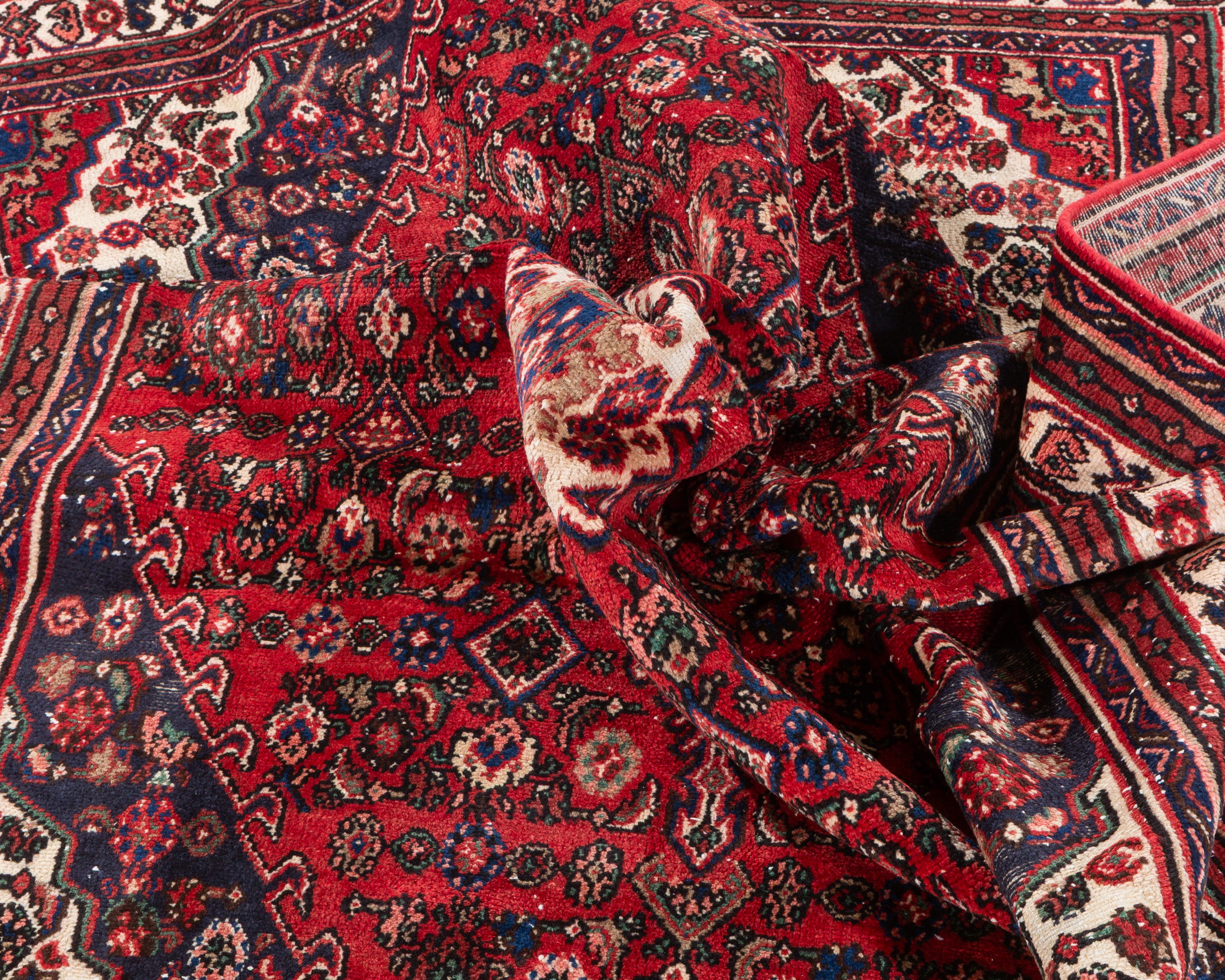 Vintage Red Geometric Rug – 10' 2" x 6' 10" (309 x 208 cm)