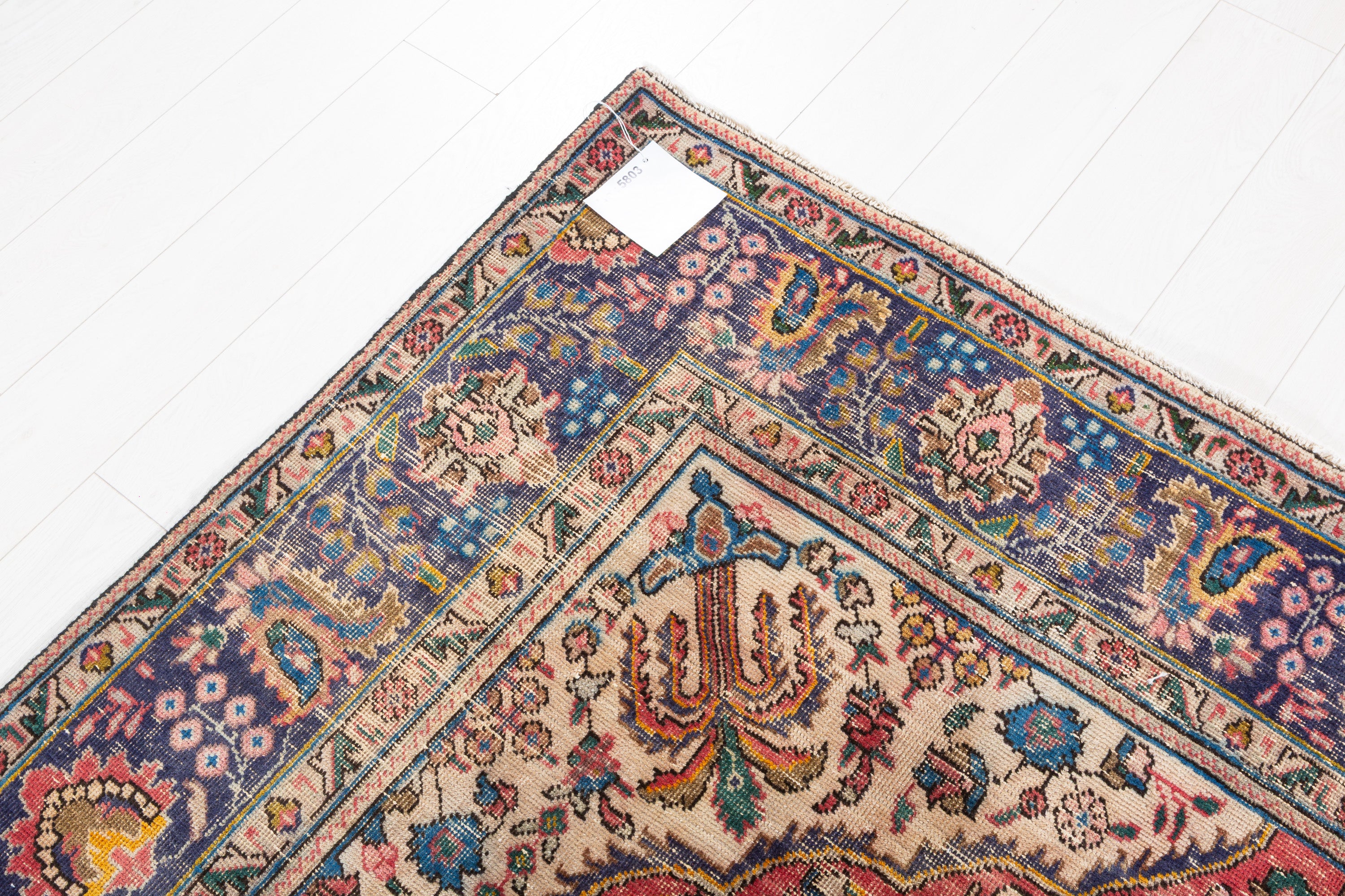 Vintage Red and Navy Blue Floral Rug – 9' 9" x 6' 7" (297 x 200 cm)