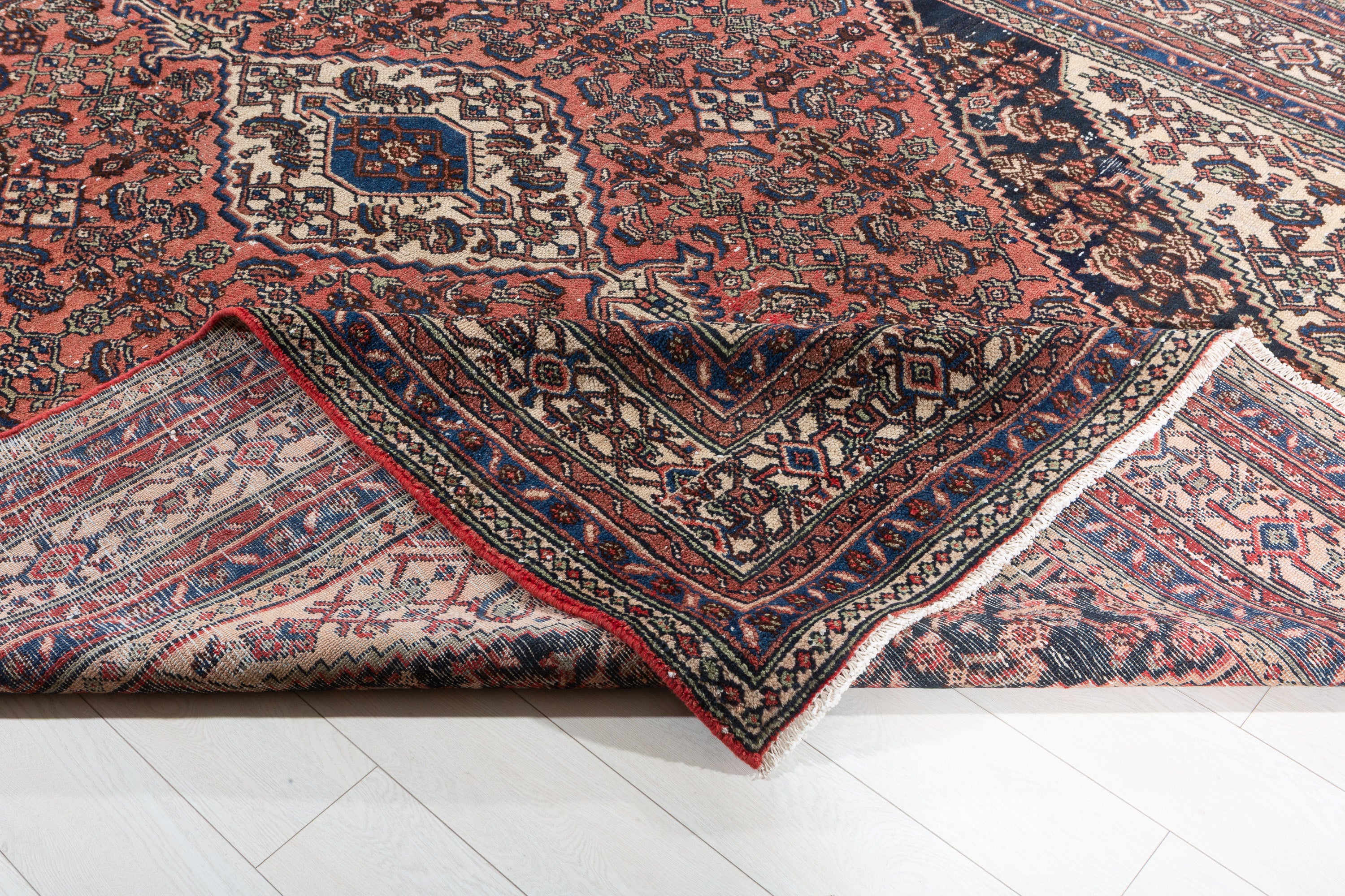 Vintage Bright Red Geometric Rug – 11' 4" x 8' 5" (346 x 257 cm)