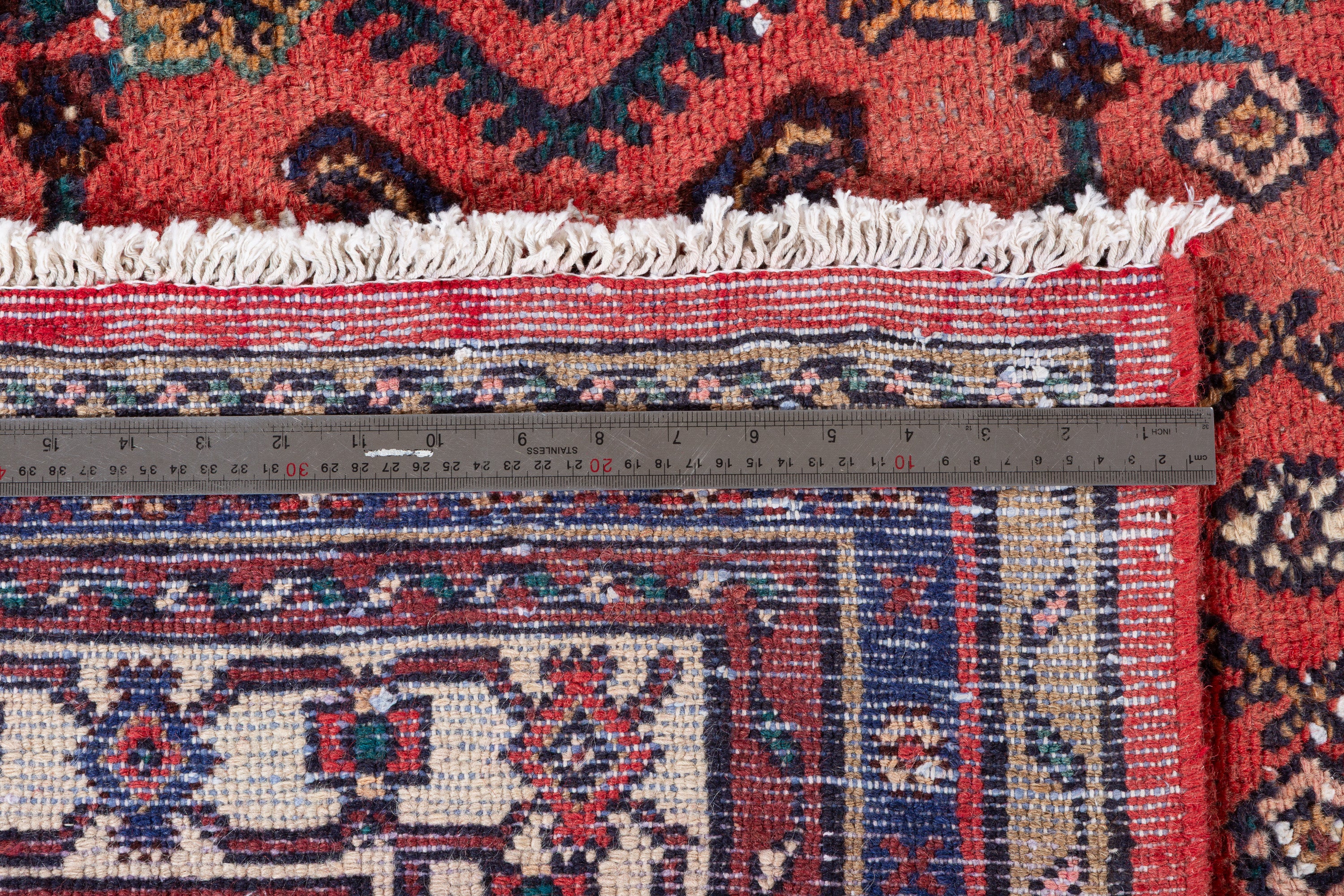 Vintage Red Geometric Rug – 9' 9" x 6' 10" (296 x 209 cm)
