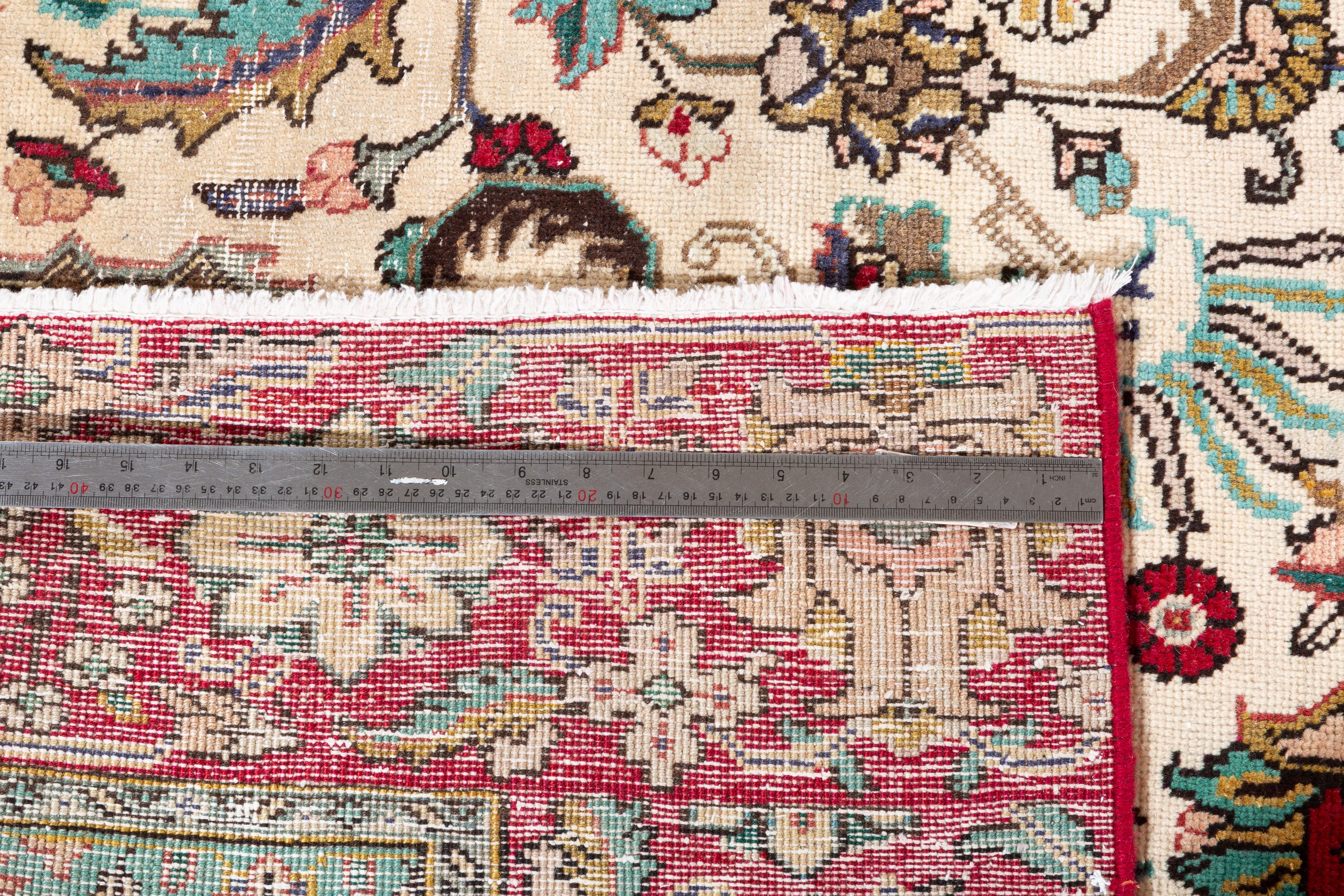Vintage Beige Floral Rug – 12' 1" x 9' 1" (369 x 278 cm)