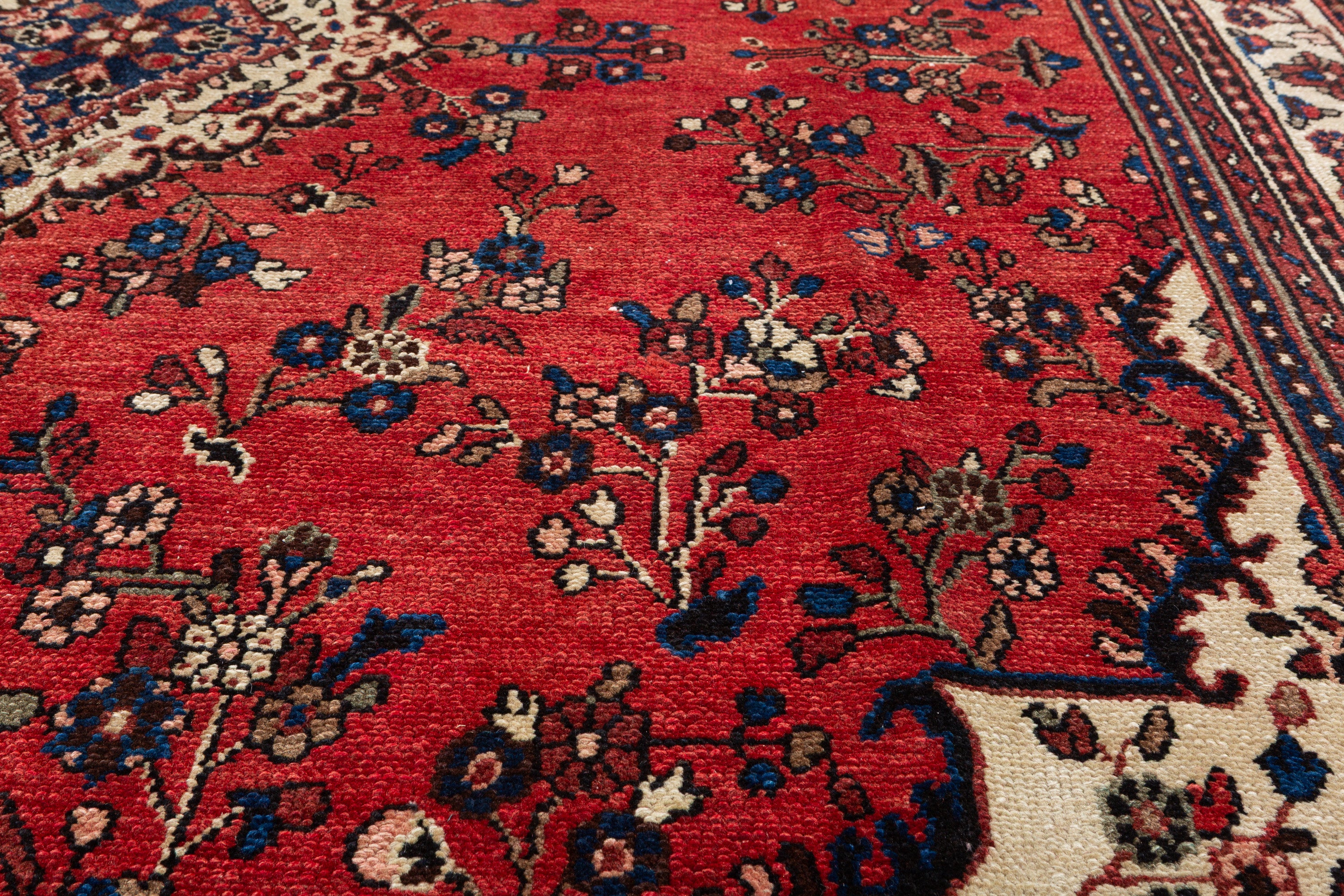 Vintage Red and beige Floral Rug – 11' 5" x 8' 5" (347 x 257 cm)
