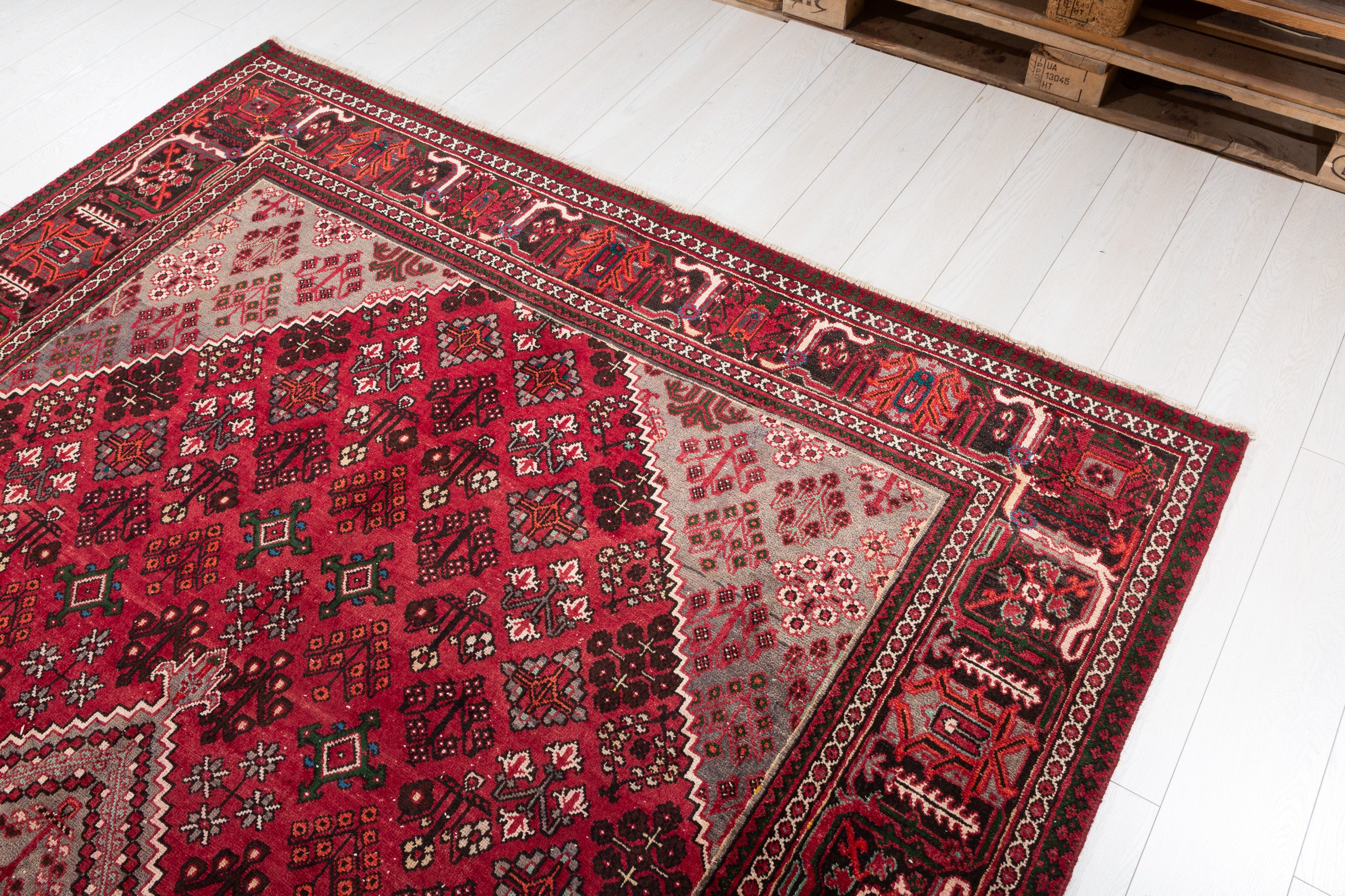 Vintage Red and navy Geometric Rug – 9' 7" x 6' 7" (293 x 201 cm)