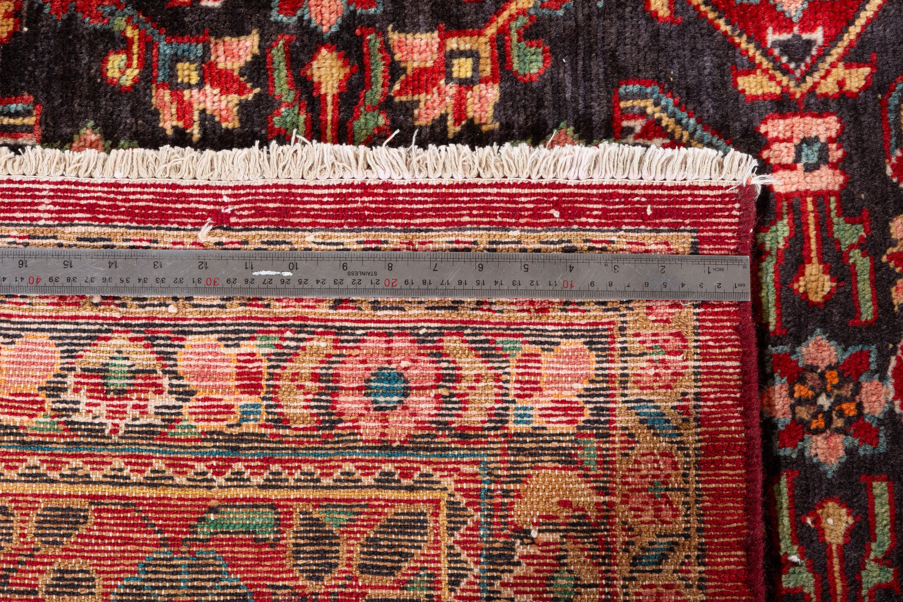 Collectible Vintage Dark navy and red Traditional Rug – 10' 1" x 7' 4" (307 x 224 cm)
