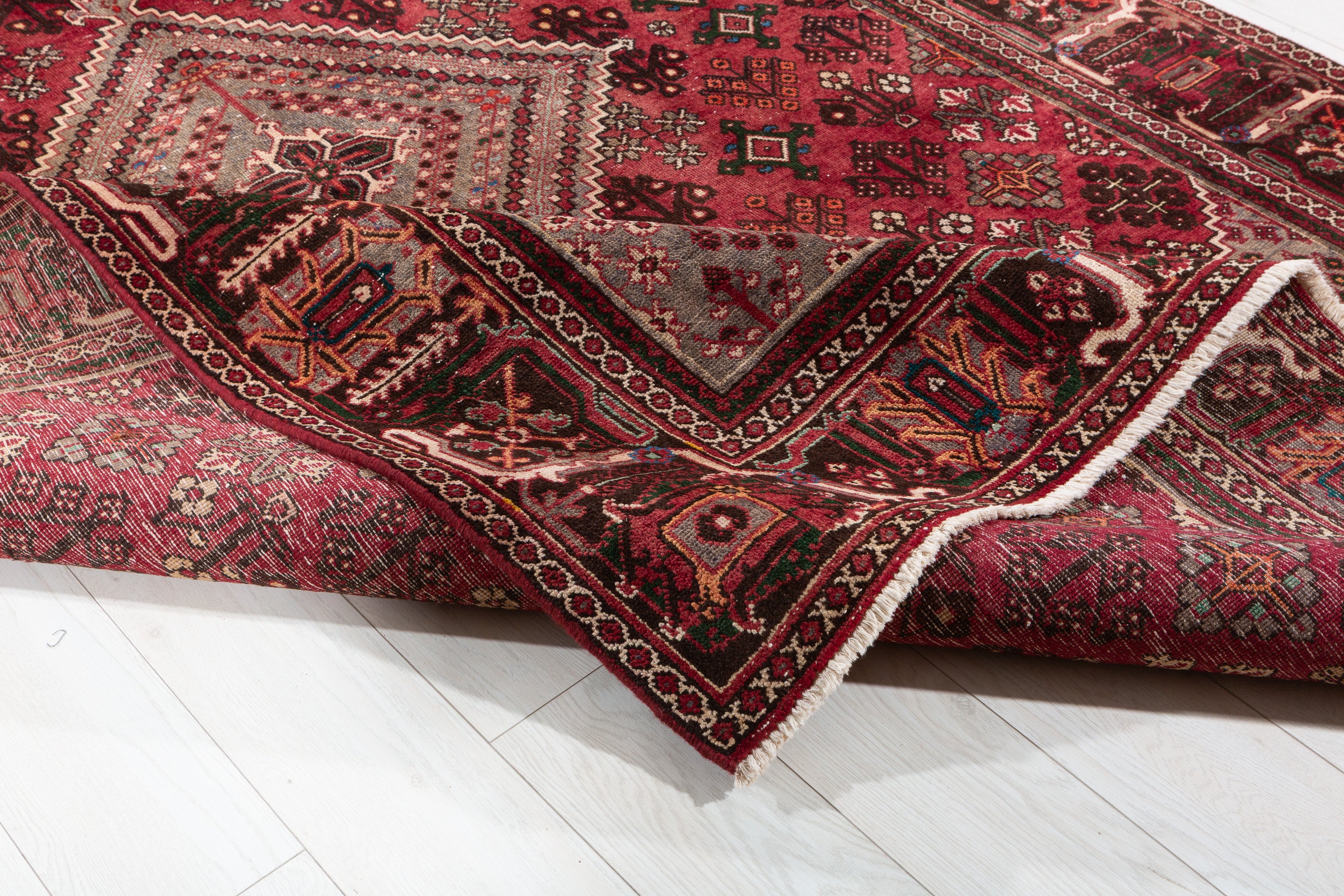 Vintage Red and beige Traditional Rug – 9' 8" x 6' 5" (294 x 196 cm)