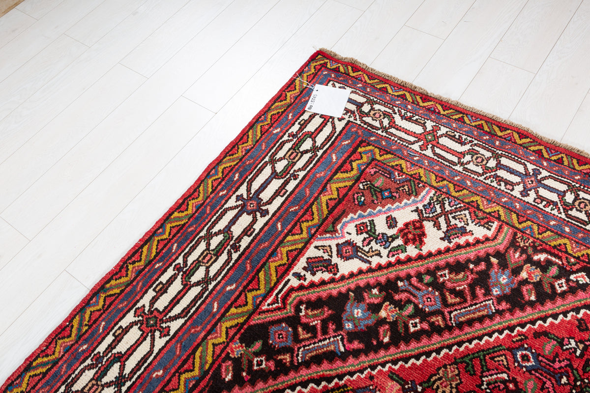 Vintage Red and beige Traditional Rug – 10' 4" x 6' 9" (315 x 205 cm)