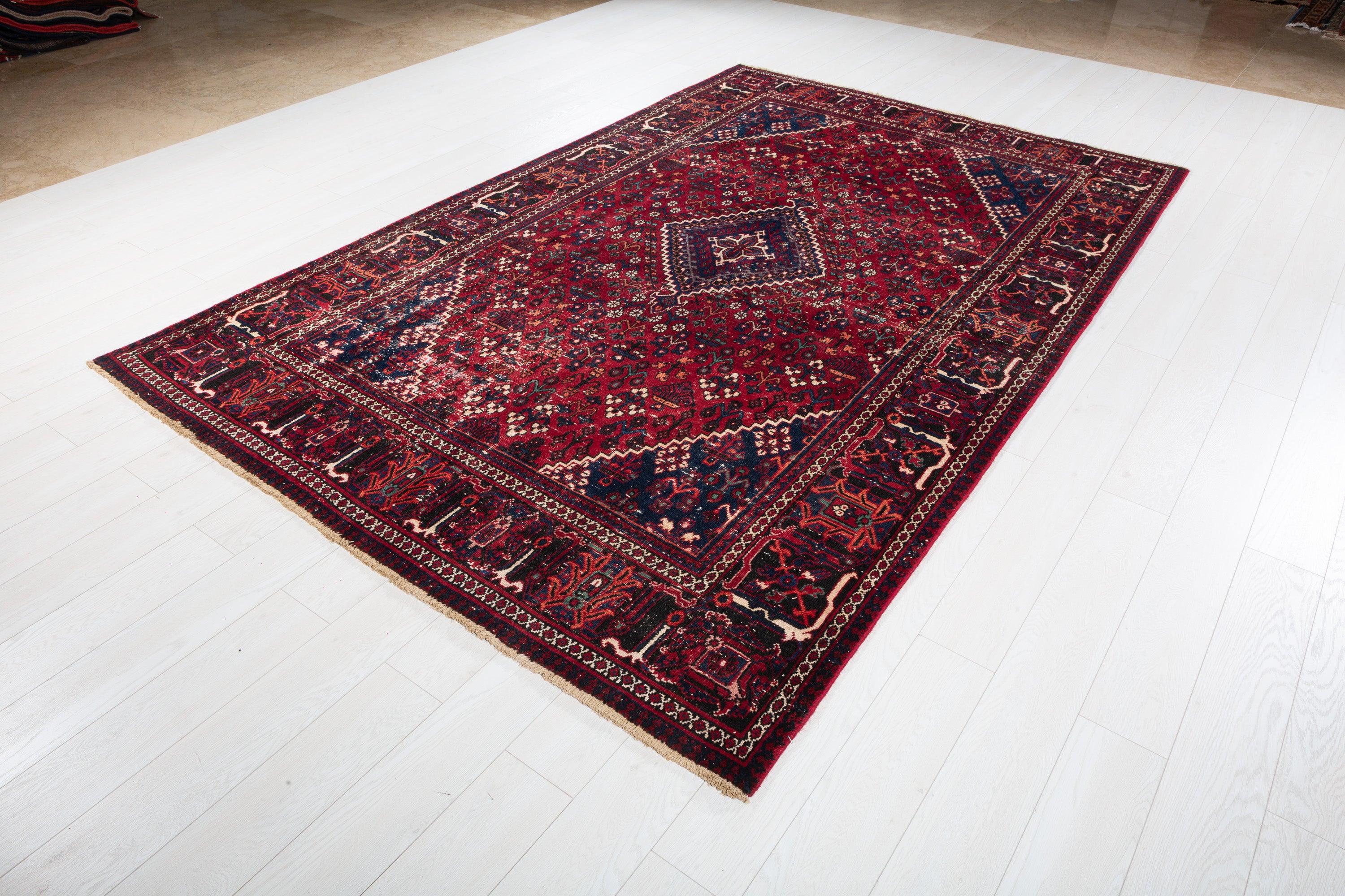 Vintage Red and navy Traditional Rug – 9' 9" x 6' 4" (298 x 194 cm)