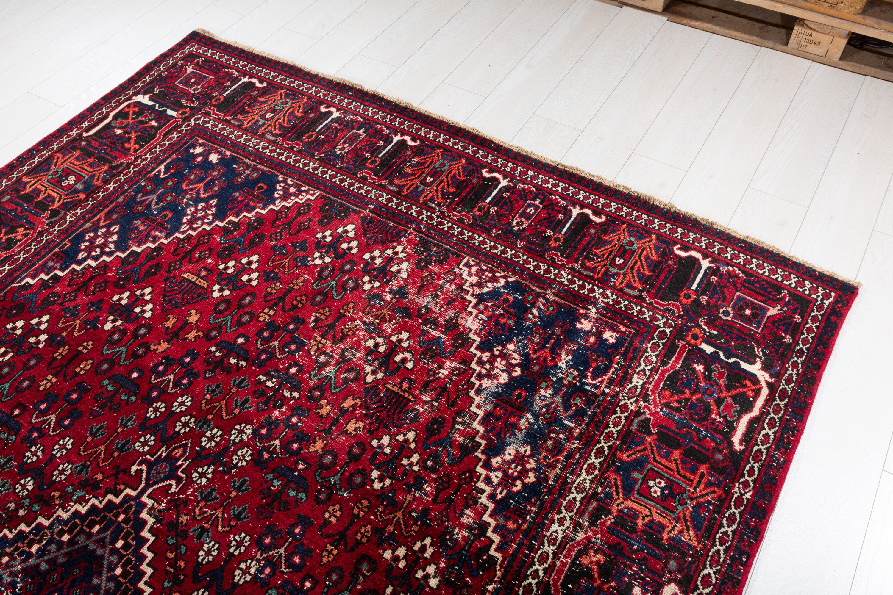 Vintage Red and navy Traditional Rug – 9' 9" x 6' 4" (298 x 194 cm)
