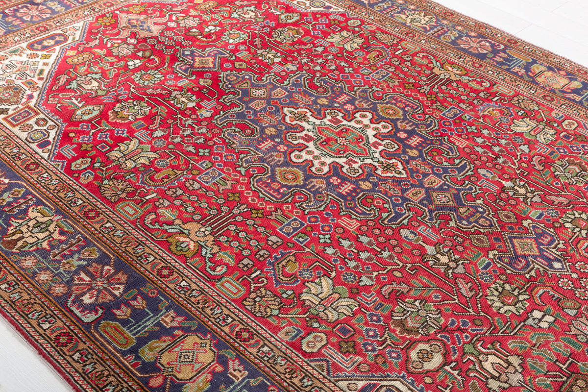 Vintage Red and navy Geometric Rug – 9' 5" x 6' 7" (286 x 201 cm)