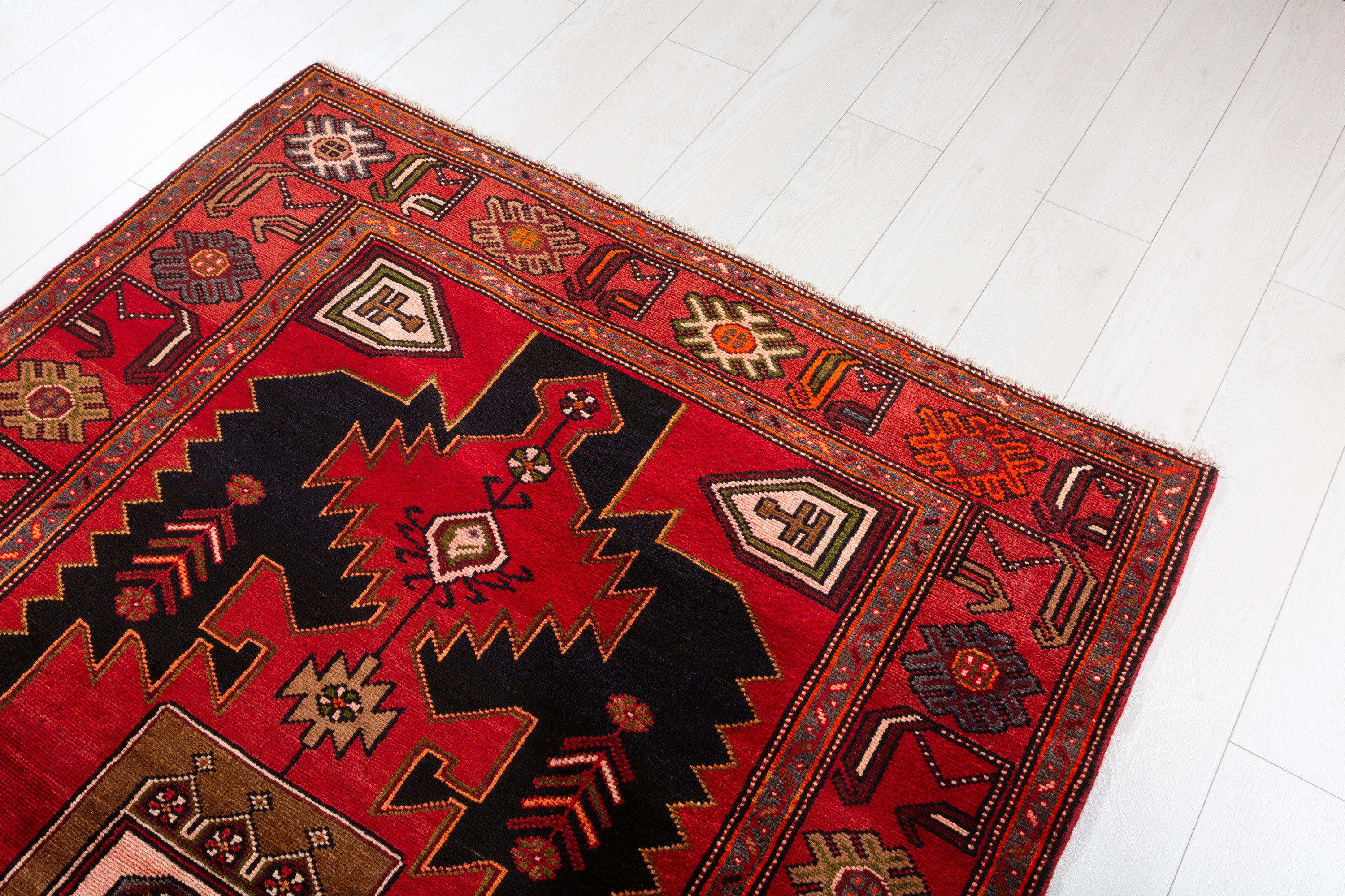 Collectible Vintage Red, Intense Deep Navy Blue Geometric Medallion Area Rug – 6' 4" x 4' 4" (193 x 131 cm)