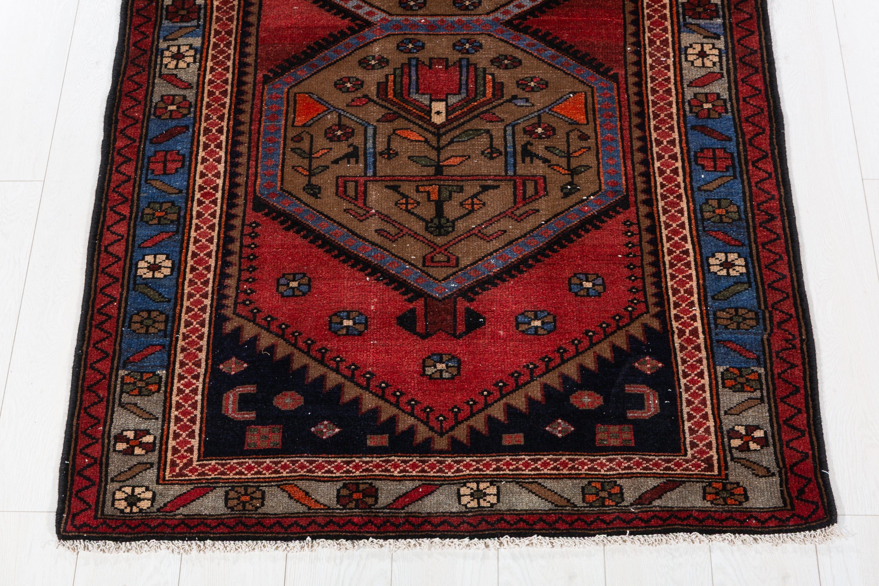 Collectible Vintage Brown, Blue Double Medallion Area Rug – 6' 6" x 3' 8" (198 x 112 cm)