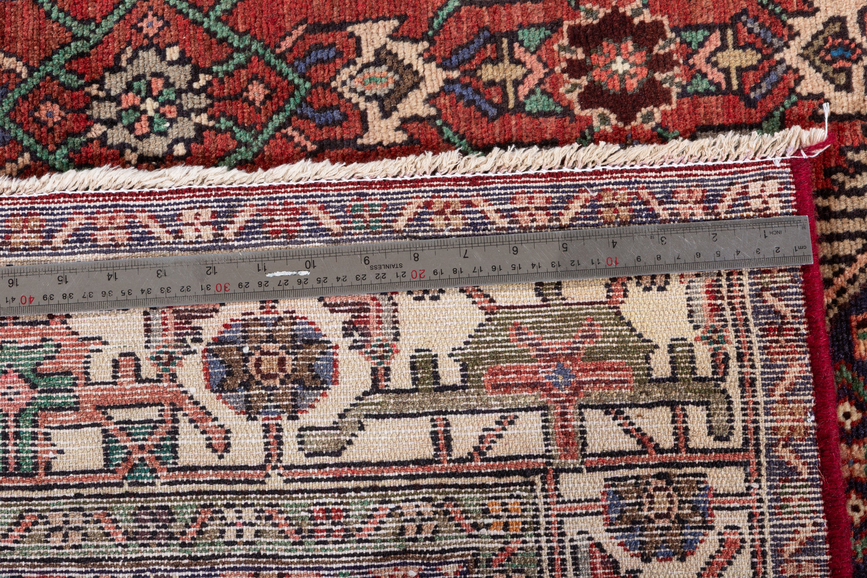 Collectible Vintage Rust Red, Beige Floral Medallion Area Rug – 5' 9" x 4' 0" (176 x 123 cm)