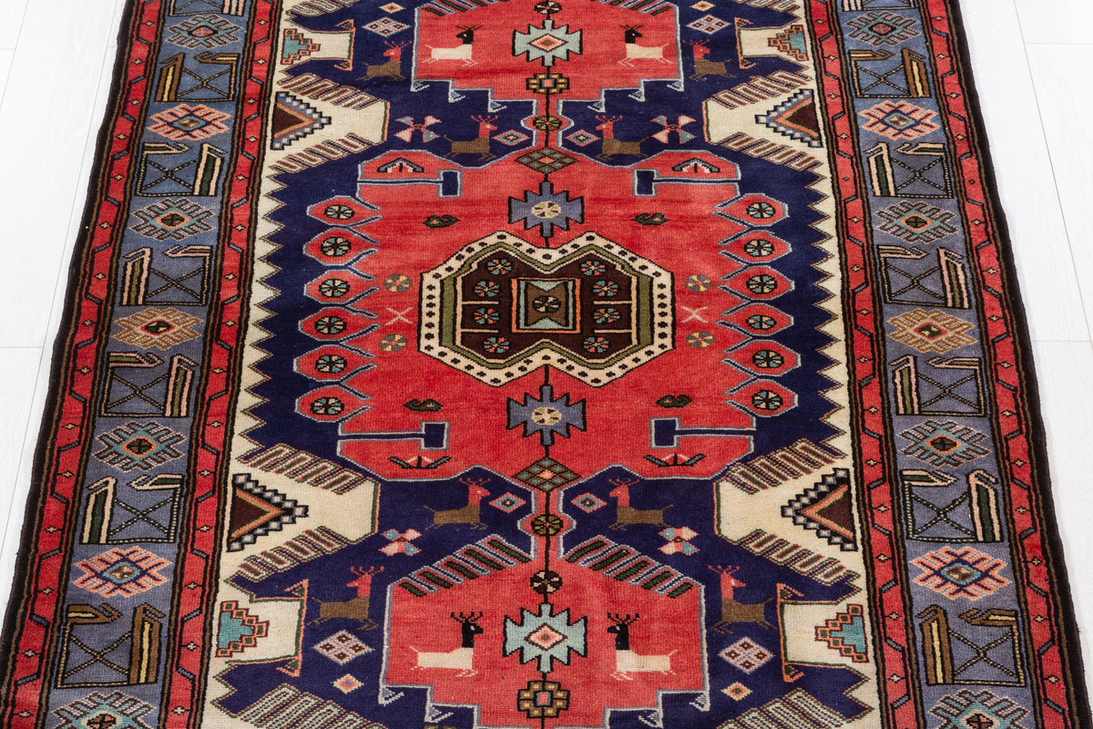 Collectible Vintage Coral, Navy Blue Geometric Medallion Area Rug – 6' 9" x 4' 5" (205 x 135 cm)
