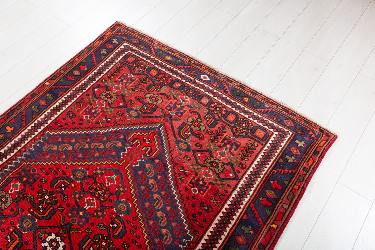 Vintage Red, Navy Blue Central Medallion Area Rug – 6' 8" x 4' 4" (204 x 132 cm)