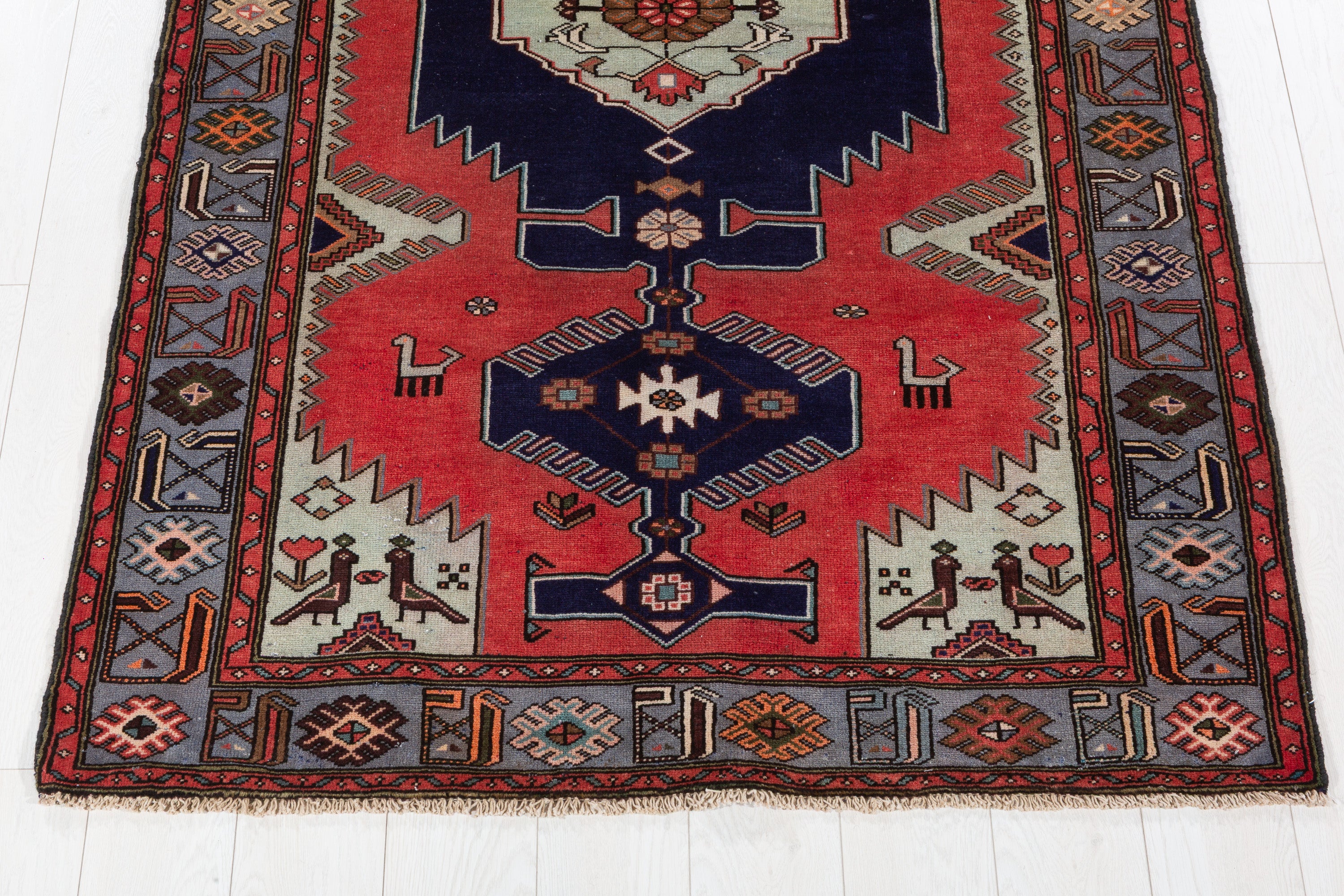 Collectible Vintage Coral, Navy Blue Triple Medallion Area Rug – 7' 0" x 4' 2" (213 x 126 cm)