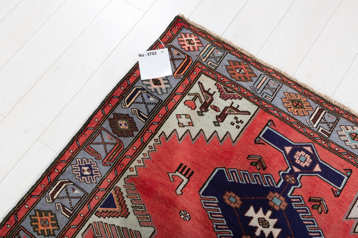 Collectible Vintage Coral, Navy Blue Triple Medallion Area Rug – 7' 0" x 4' 2" (213 x 126 cm)