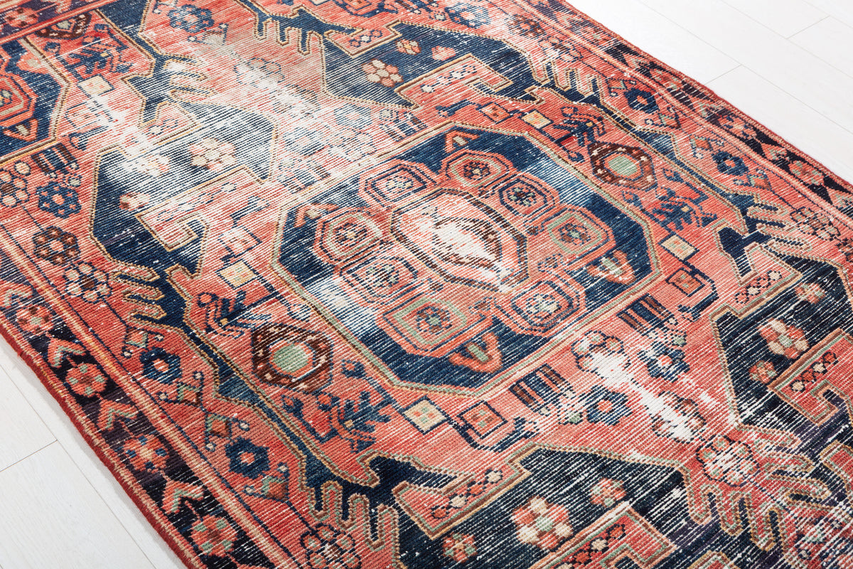 Collectible Vintage Faded Red, Navy Blue Distressed Floral Medallion Area Rug – 6' 5" x 4' 3" (195 x 130 cm)