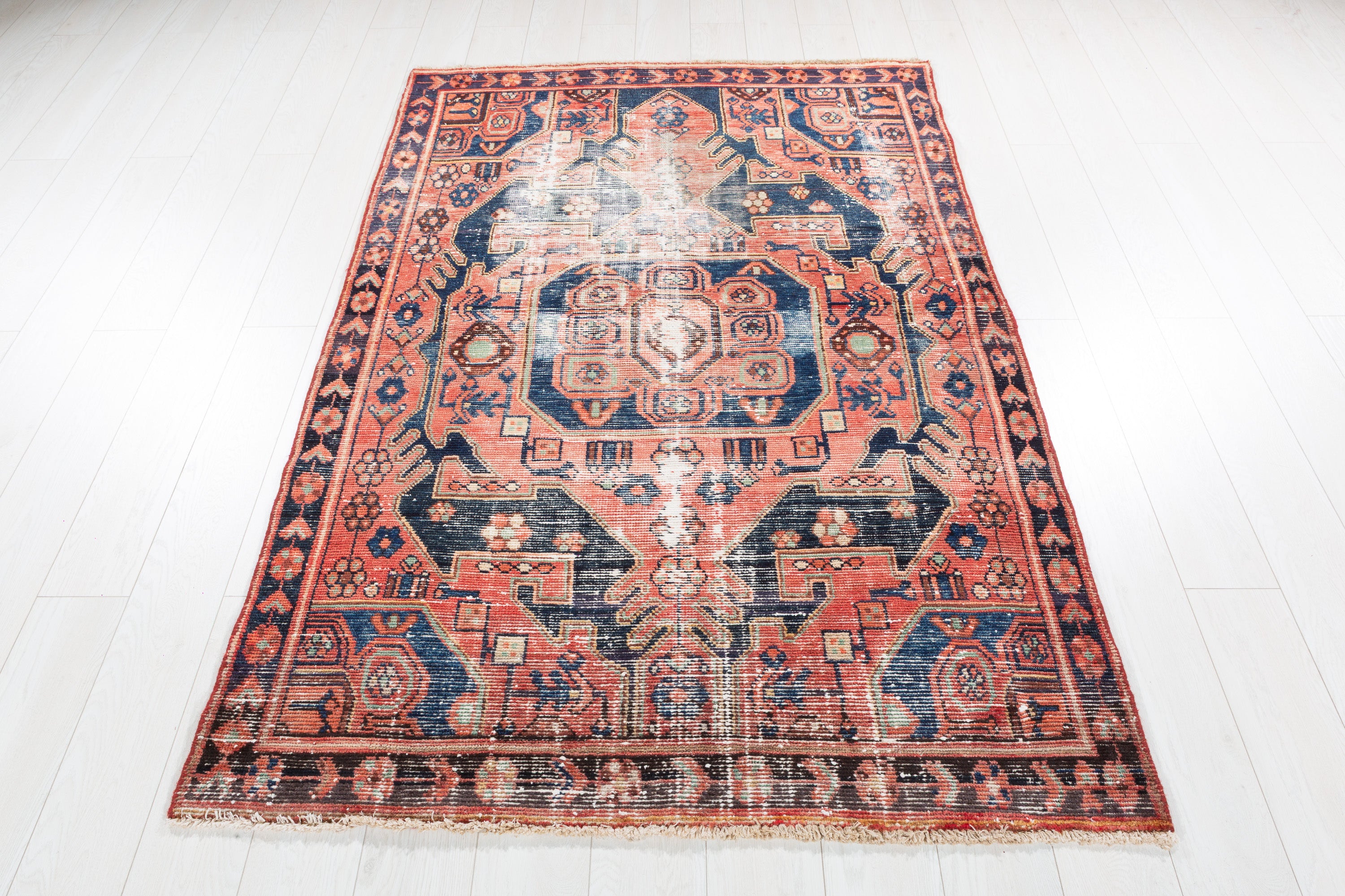 Collectible Vintage Faded Red, Navy Blue Distressed Floral Medallion Area Rug – 6' 5" x 4' 3" (195 x 130 cm)