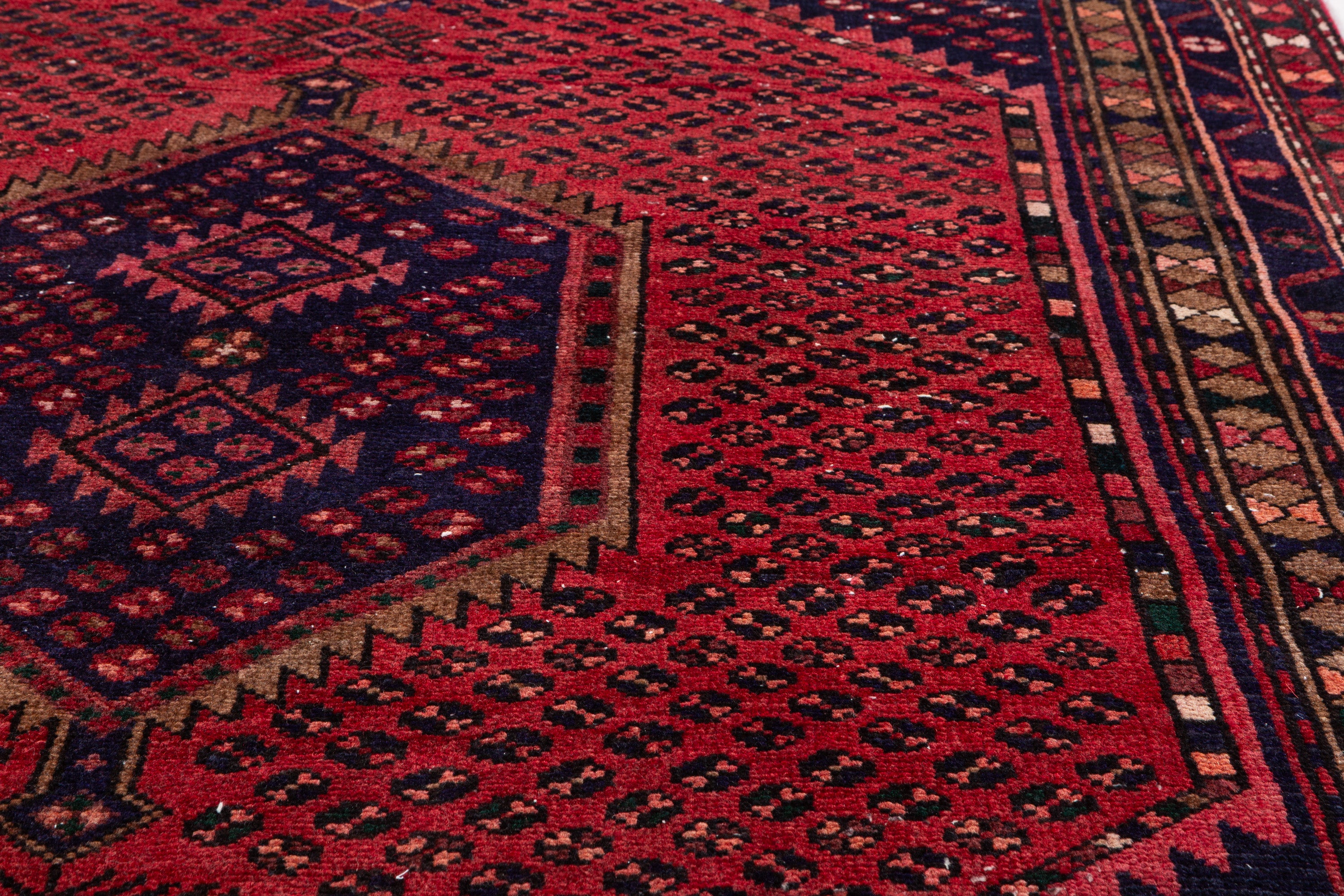 Vintage Rust Red, Navy Blue Geometric Medallion Area Rug – 7' 0" x 4' 5" (214 x 134 cm)