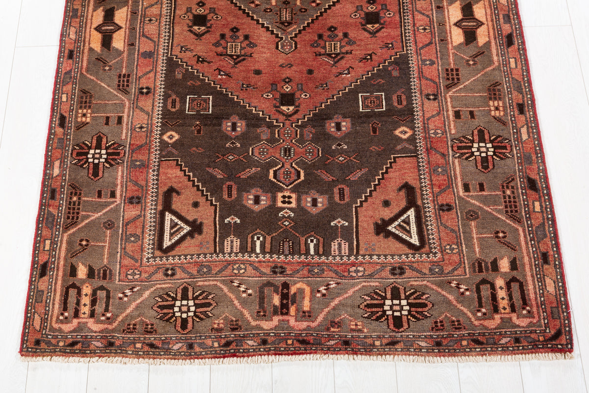 Vintage Brick Red Tribal Diamond Area Rug – 7' 5" x 4' 4" (225 x 132 cm)