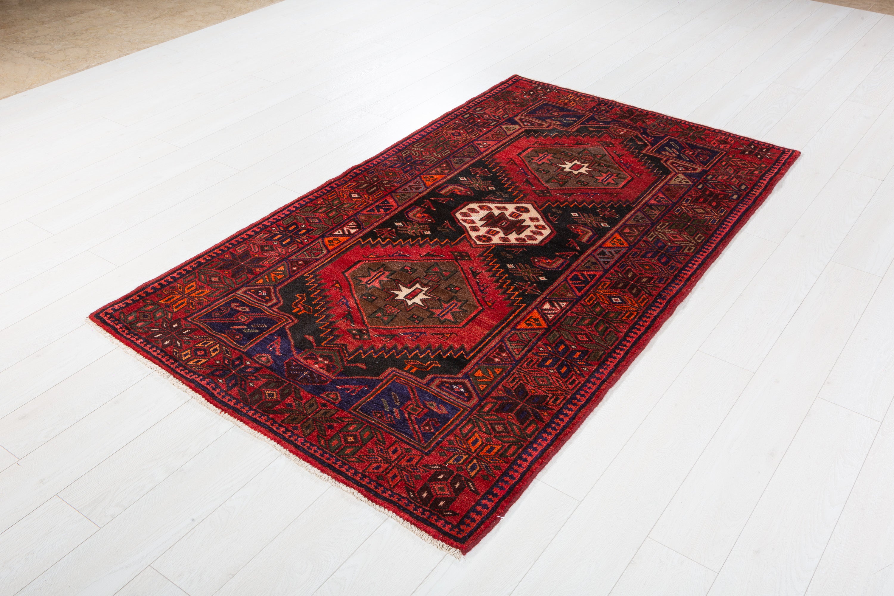 Vintage Black, Red Triple Medallion Area Rug – 6' 10" x 3' 11" (209 x 120 cm)