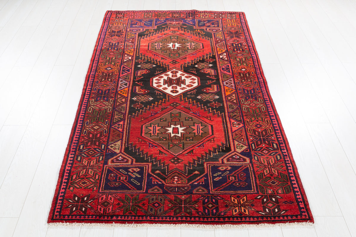 Vintage Black, Red Triple Medallion Area Rug – 6' 10" x 3' 11" (209 x 120 cm)