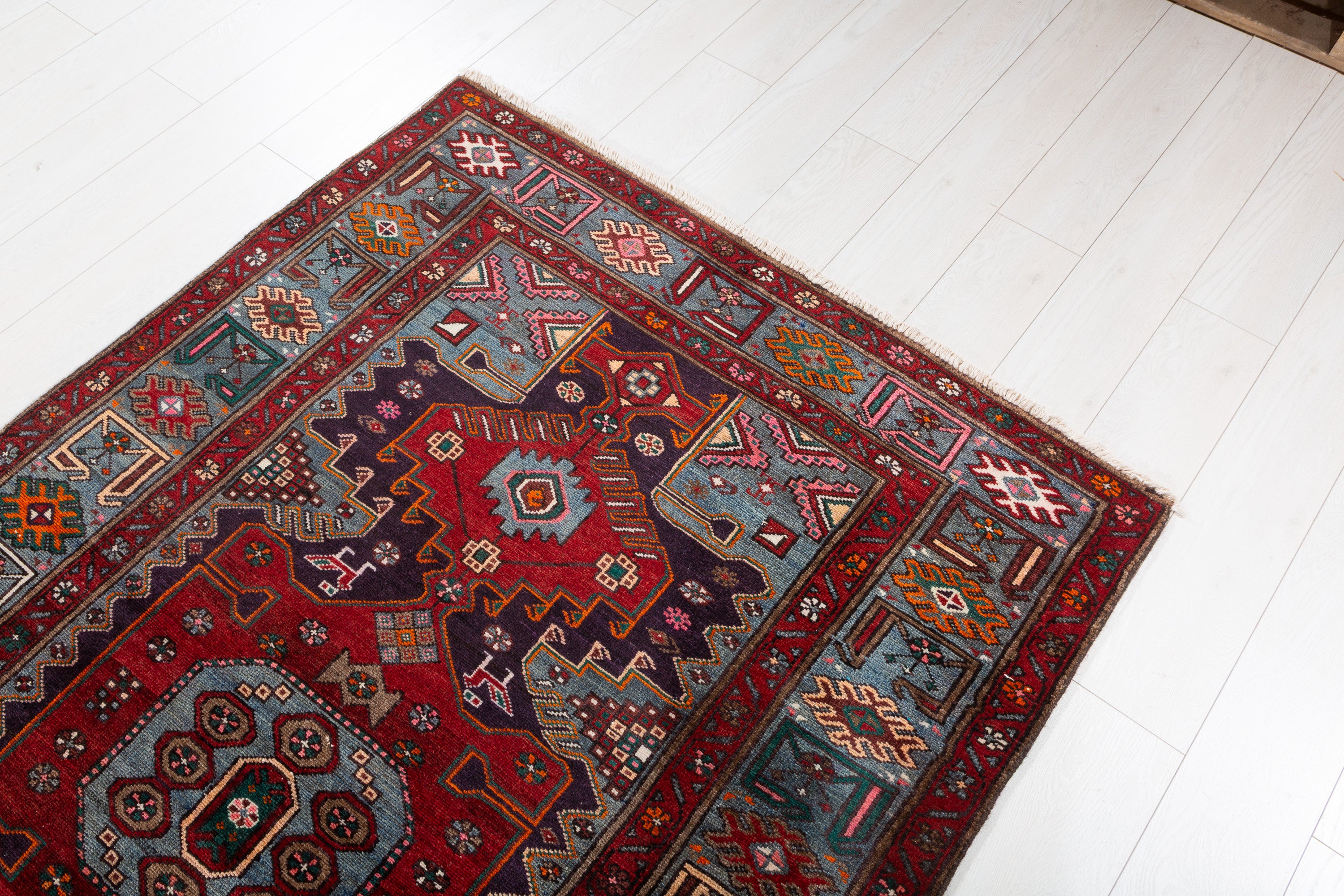 Collectible Vintage Red, Deep Navy Blue Triple Medallion Area Rug – 6' 8" x 4' 3" (204 x 130 cm)