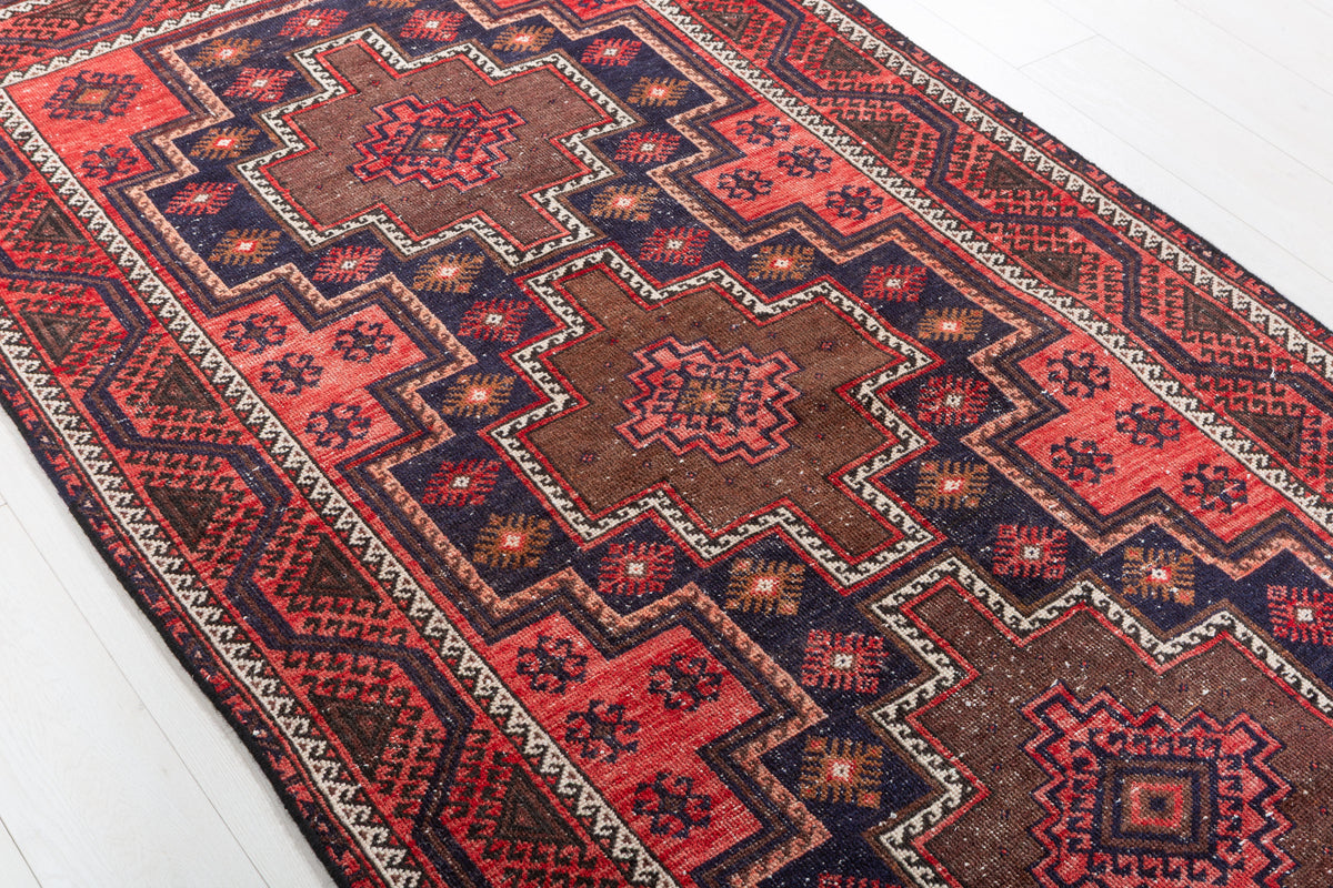 Vintage Navy Blue, Red Stepped Diamond Area Rug – 7' 9" x 3' 11" (236 x 119 cm)