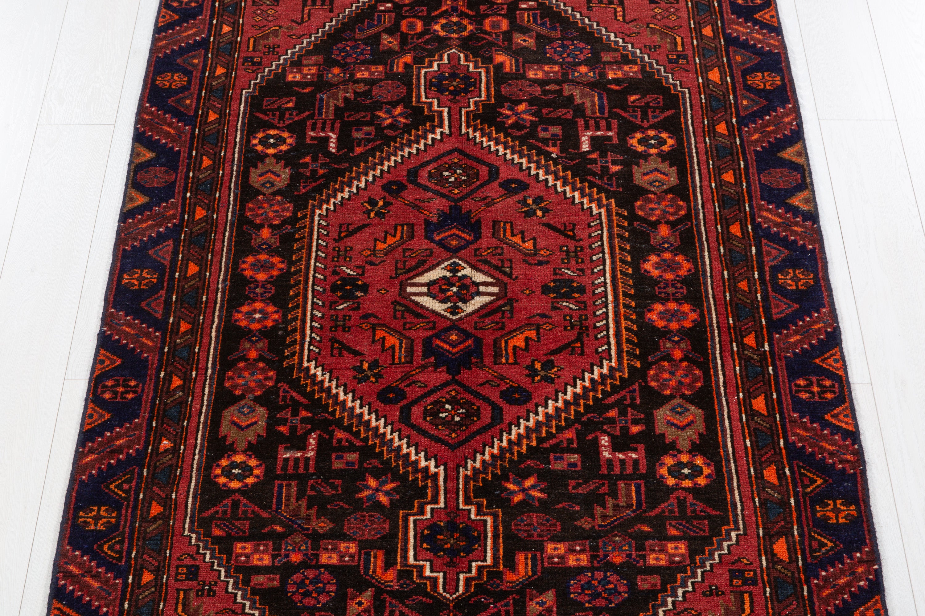 Vintage Black, Rust Red Elongated Medallion Area Rug – 7' 5" x 4' 0" (226 x 123 cm)