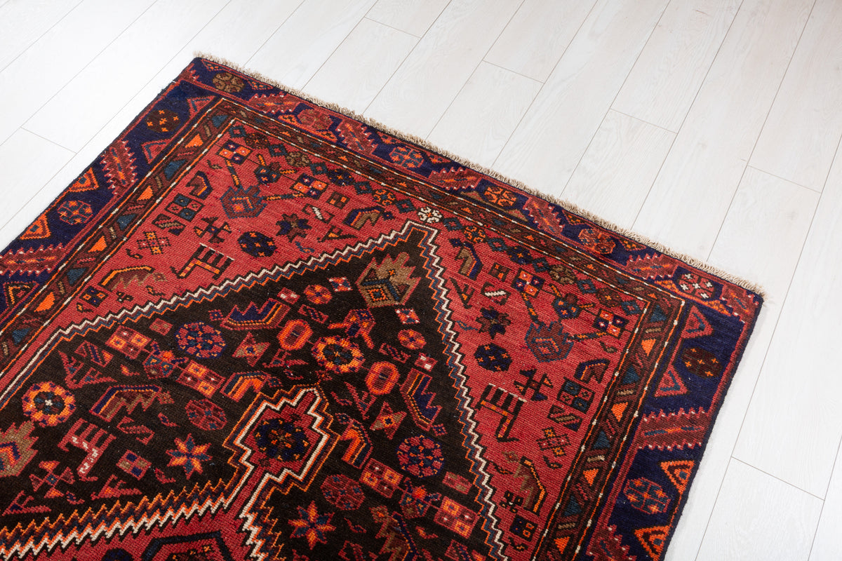 Vintage Black, Rust Red Elongated Medallion Area Rug – 7' 5" x 4' 0" (226 x 123 cm)