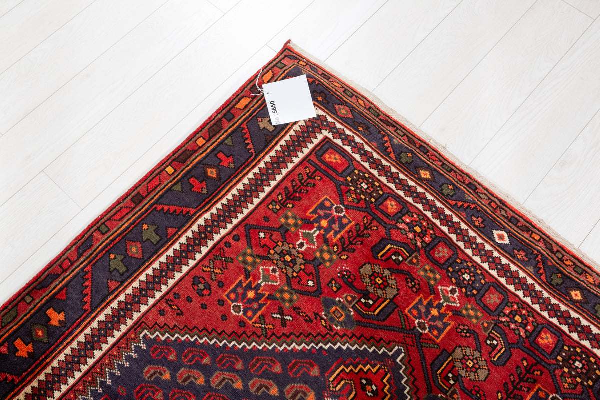 Vintage Red, Blue Central Medallion Area Rug – 6' 7" x 4' 4" (201 x 133 cm)