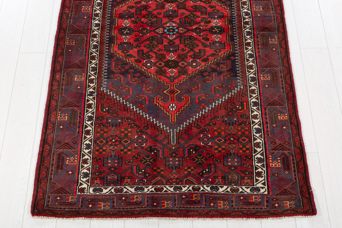Vintage Rust Red Central Medallion Area Rug – 6' 10" x 4' 0" (209 x 122 cm)