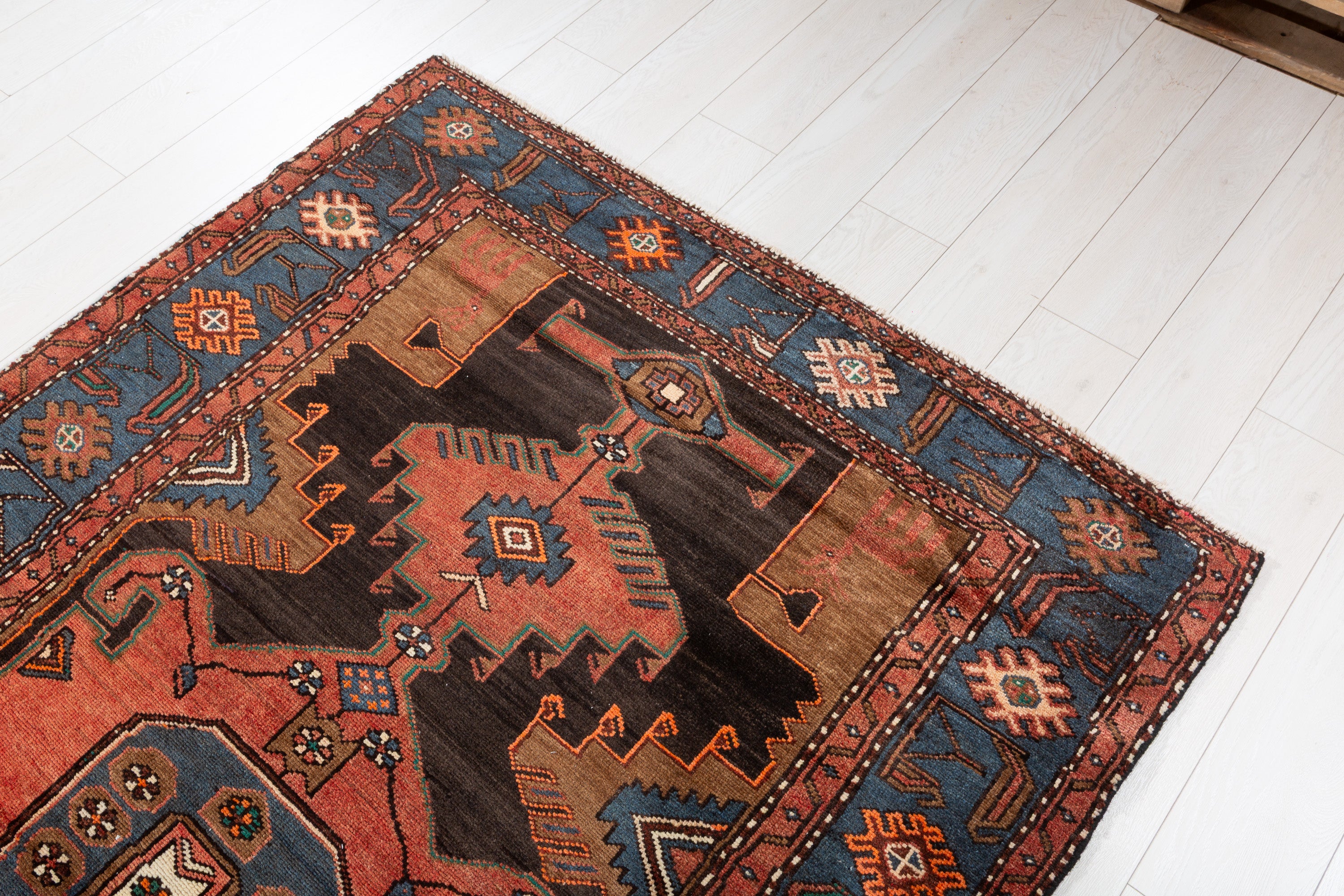 Collectible Vintage Faded Black, Coral Geometric Medallion Area Rug – 7' 1" x 4' 6" (216 x 138 cm)