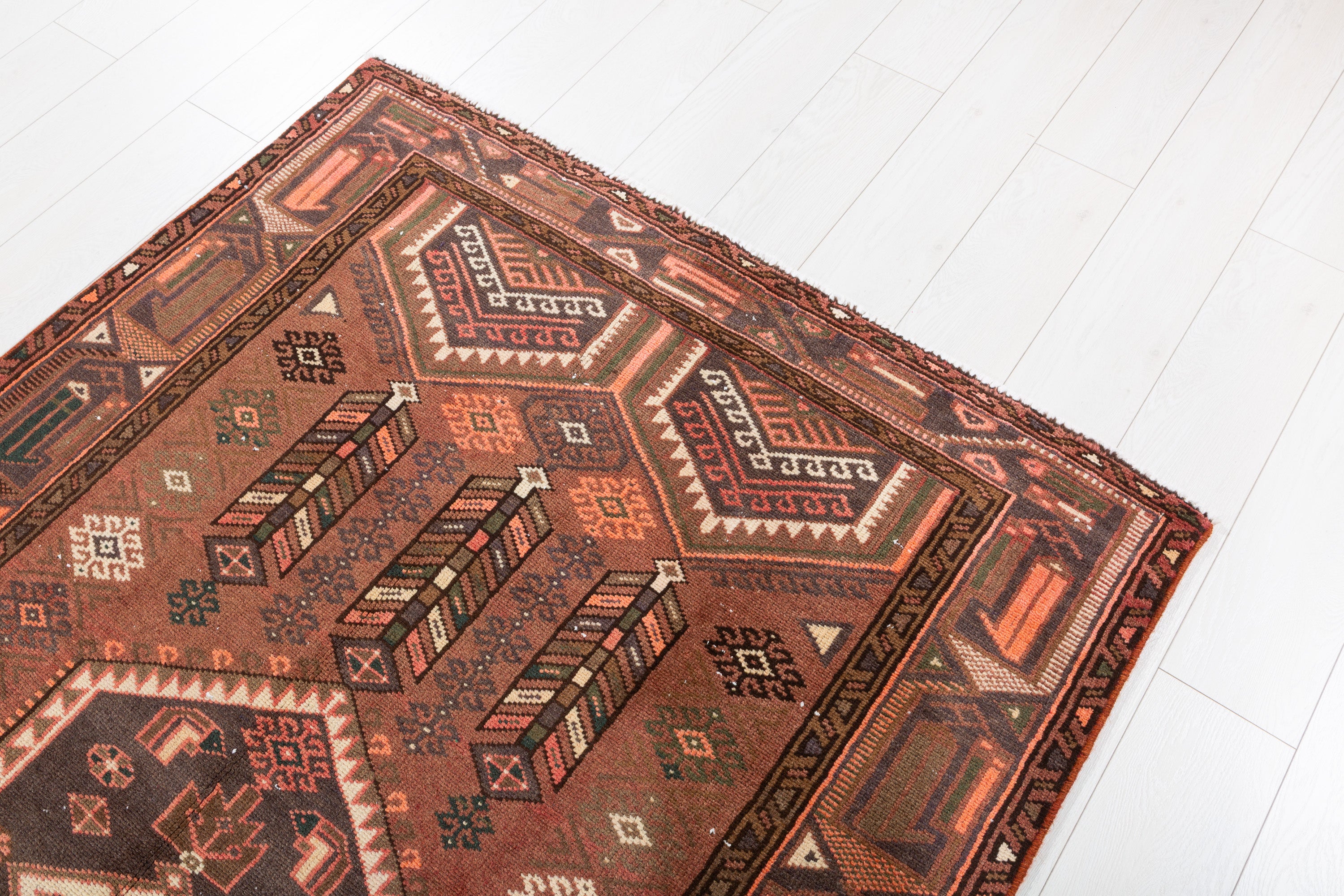 Vintage Rust red, orange Geometric Area Rug – 6' 8" x 4' 3" (204 x 129 cm)