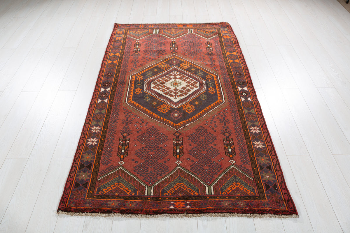 Tapis vintage rouge rouille et orange à motif géométrique – 6' 6" x 4' 1" (198 x 125 cm)