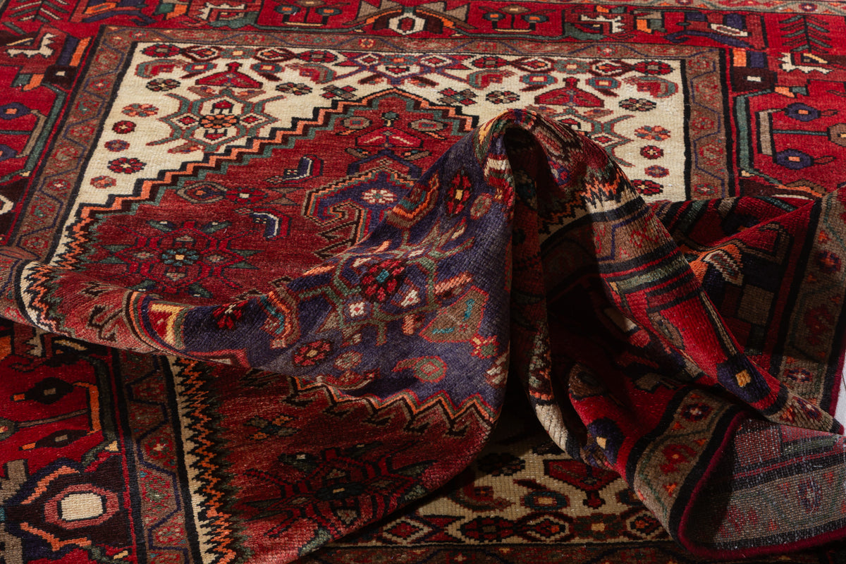Rare Semi-Antique Rust Red, Navy Blue, Beige Central Medallion Hand-Knotted Area Rug – 6' 9" x 4' 7" (207 x 140 cm)