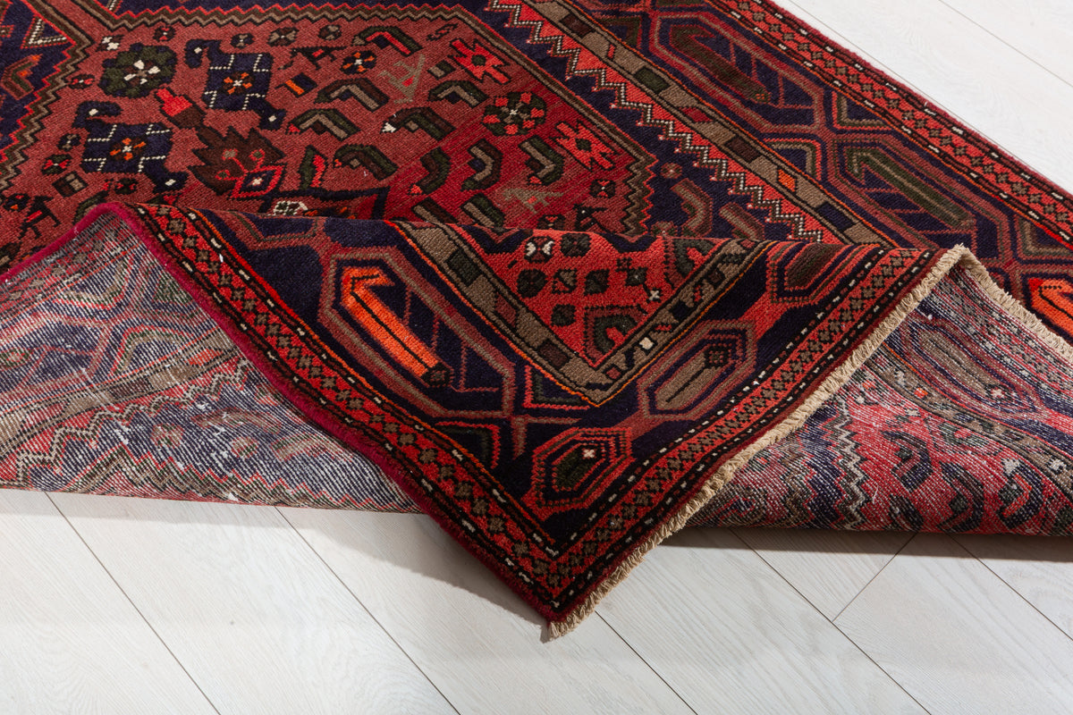Vintage Rust Red, Coral, Navy Blue Central Medallion Hand-Knotted Area Rug – 6' 2" x 4' 2" (187 x 126 cm)