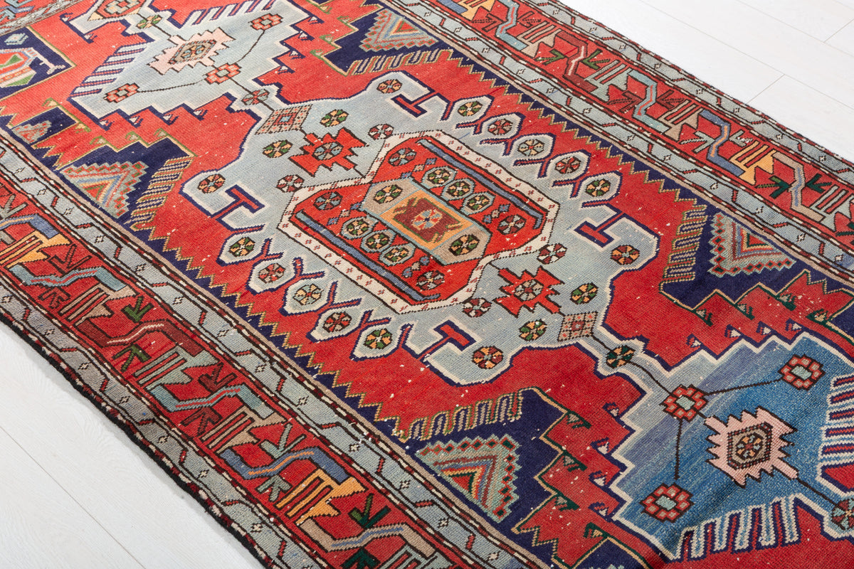 Rare Vintage Red, Light Blue Central Medallion Hand-Knotted Area Rug – 6' 10" x 4' 0" (208 x 122 cm)